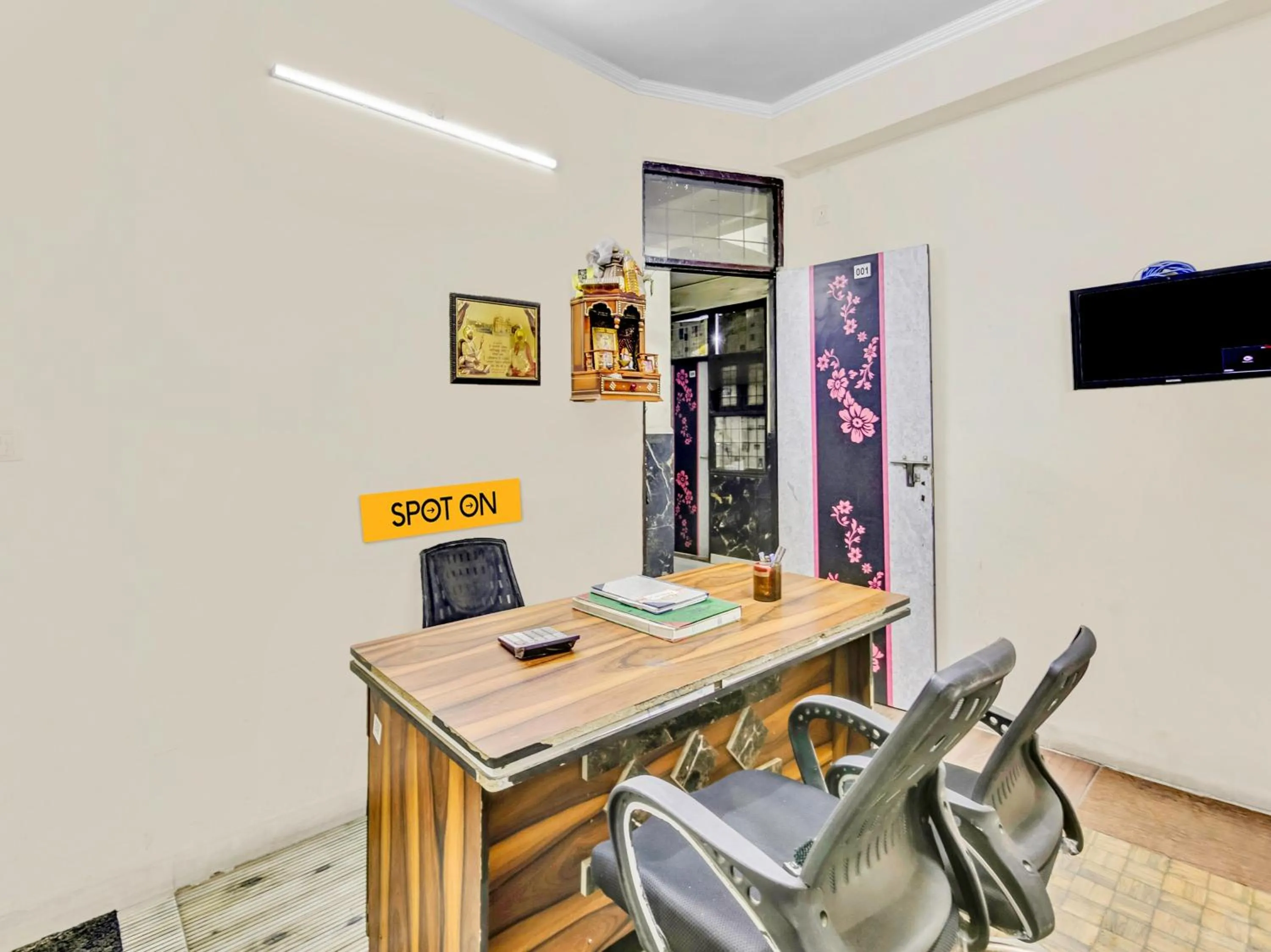 Lobby or reception in Hotel O Country Residency