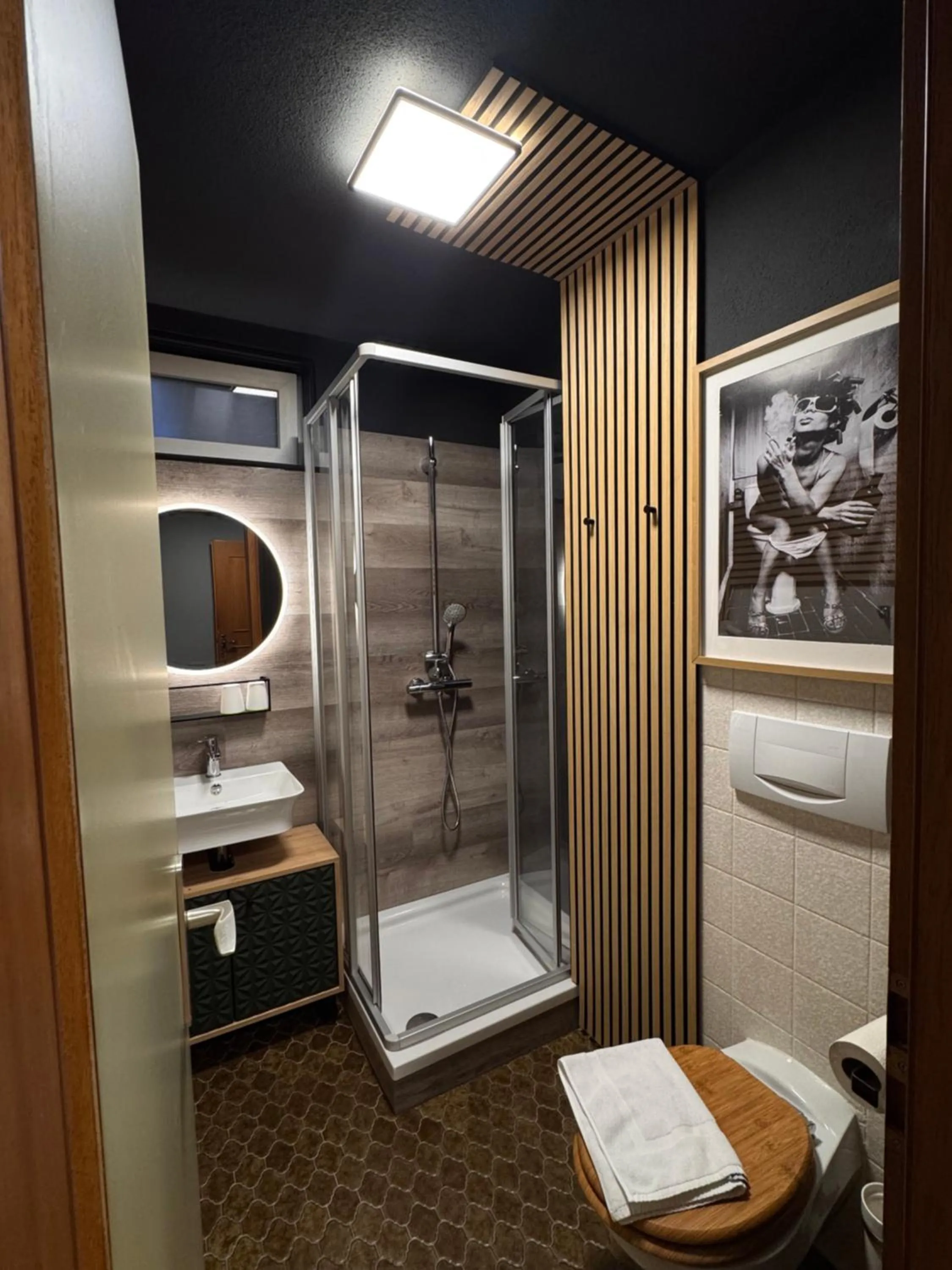 Shower in Chalet MOOS