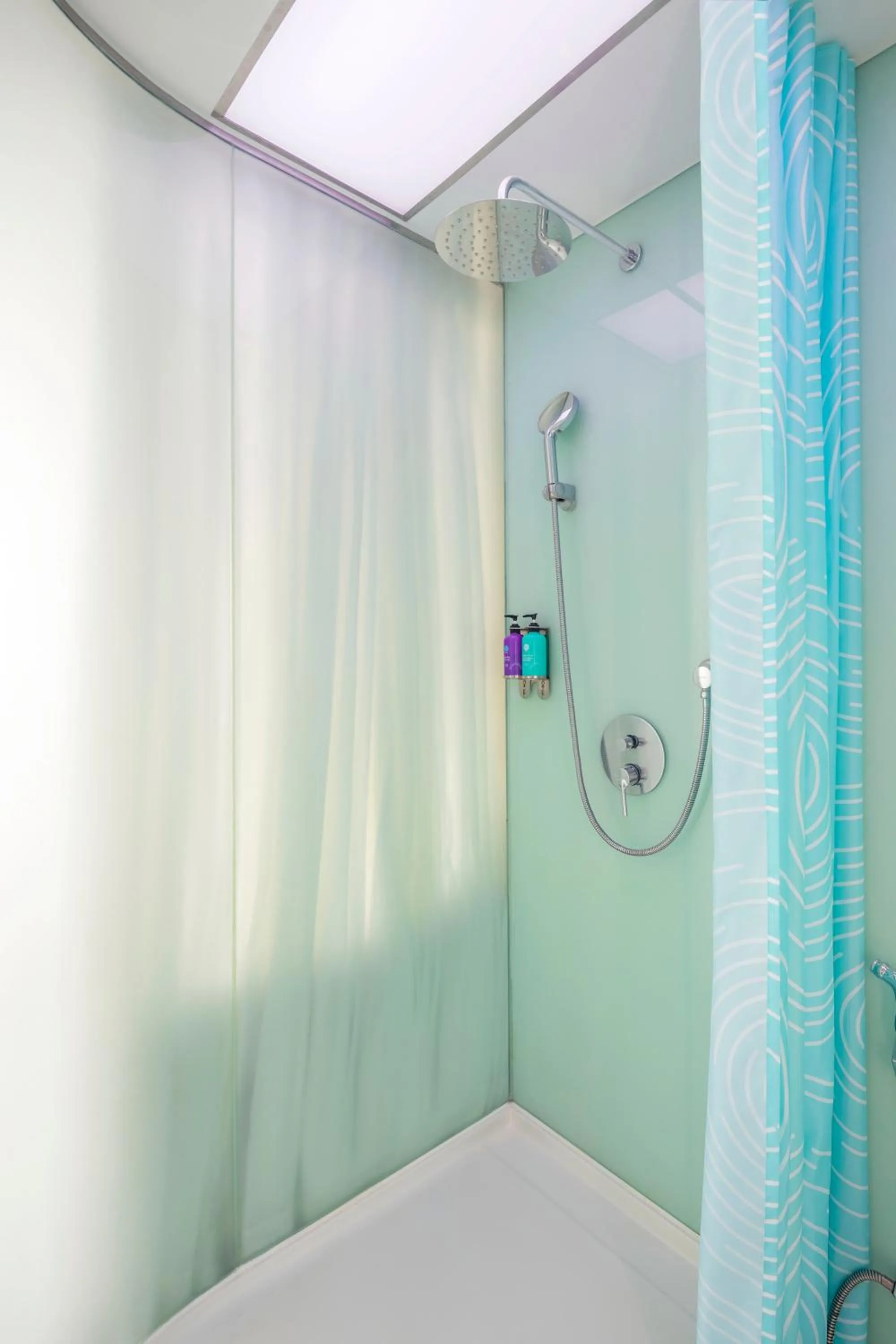 Shower in Tru by Hilton Can Tho Cai Khe