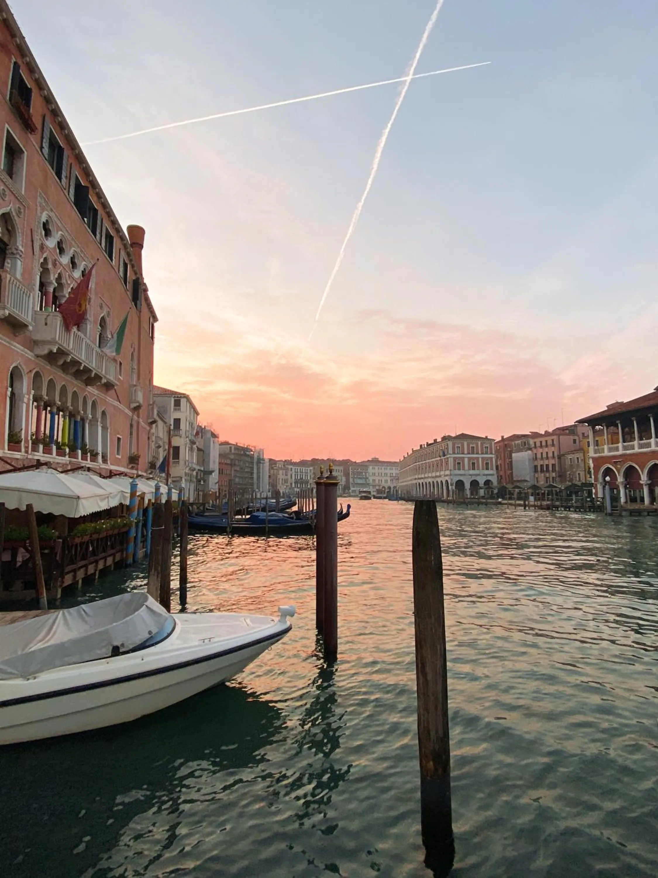 Sunset in Friari Suite-Luxury apt. close to Rialto Bridge