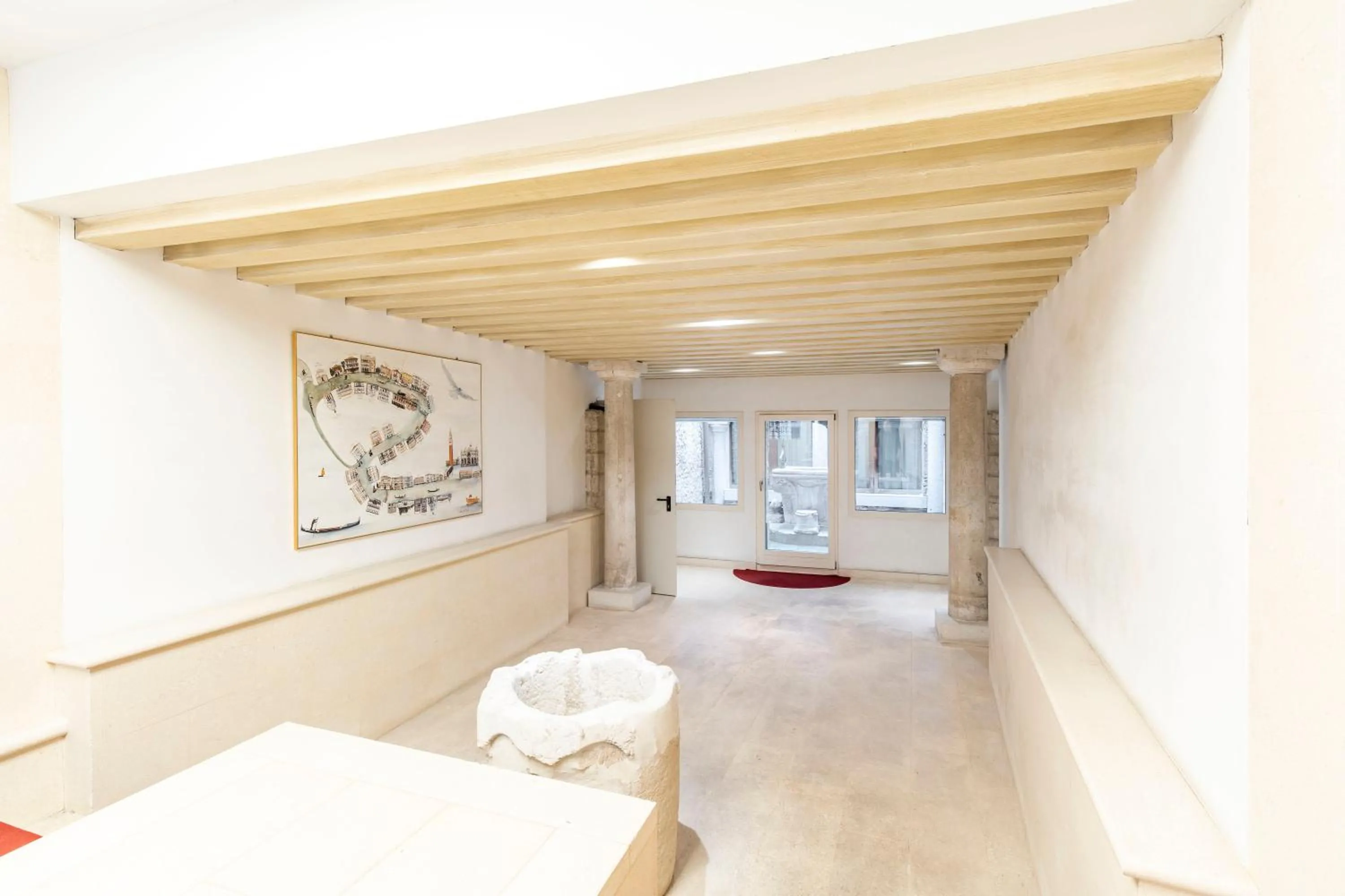 Facade/entrance, Bed in Friari Suite-Luxury apt. close to Rialto Bridge
