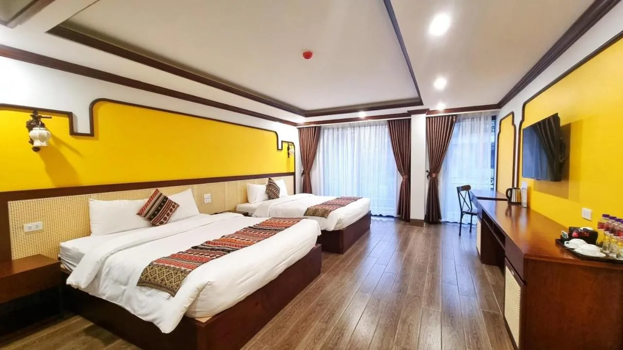 Communal lounge/ TV room, Bed in Le Chapa Hotel & Spa