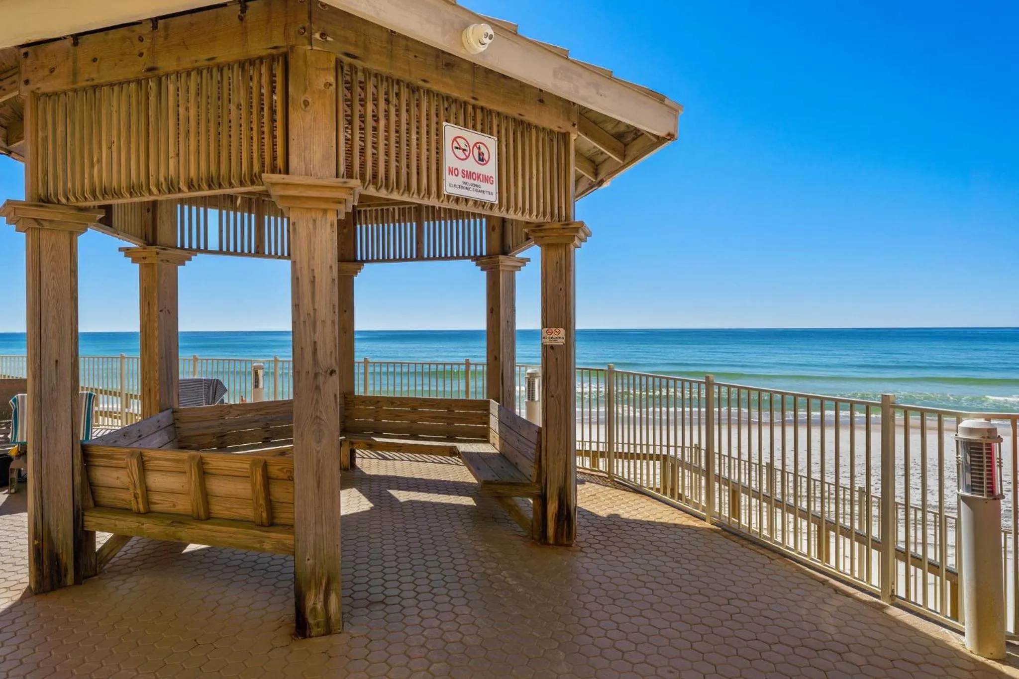 Property building in Treasure Island #0404
