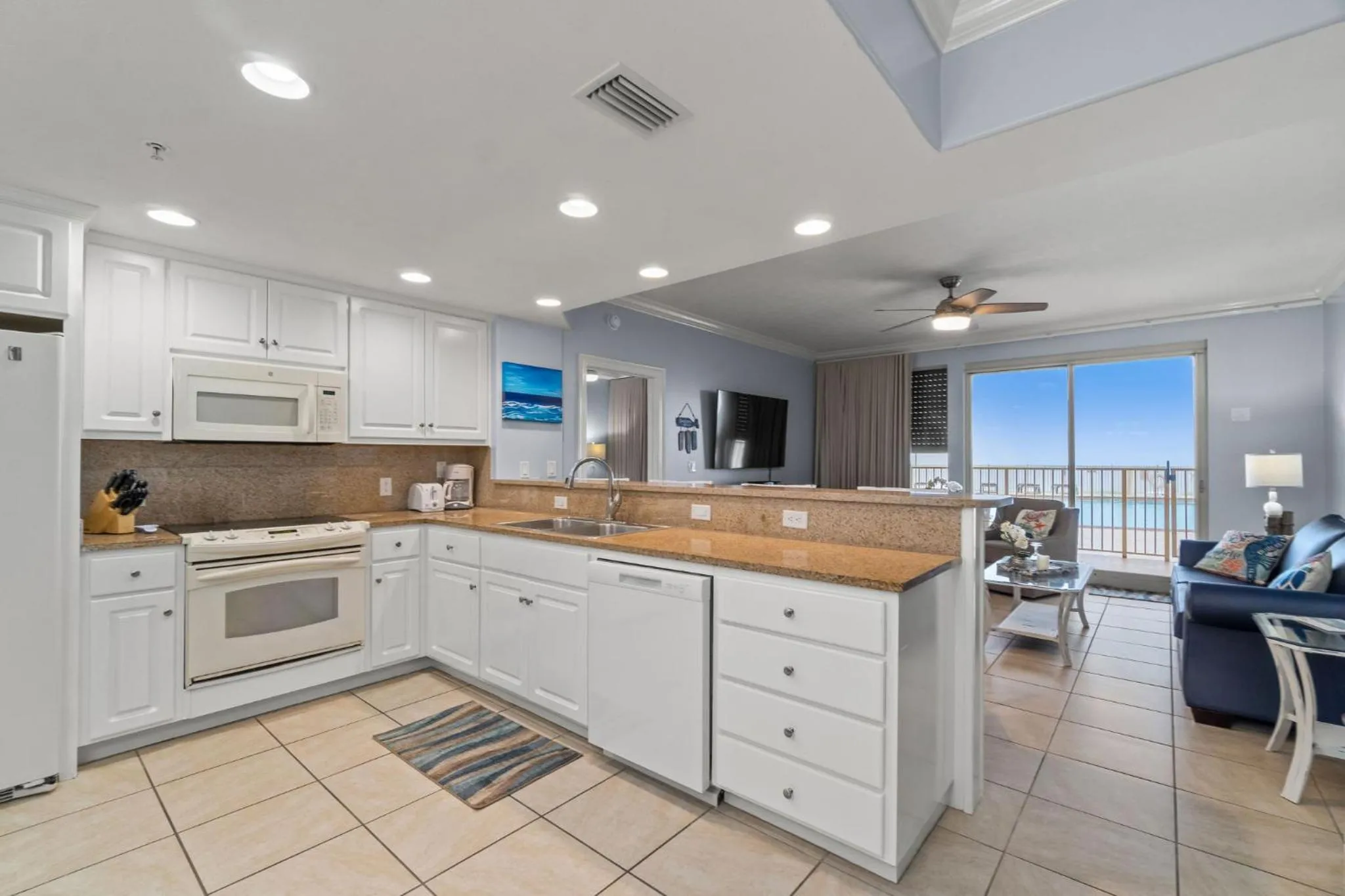 Property building in Treasure Island #0110