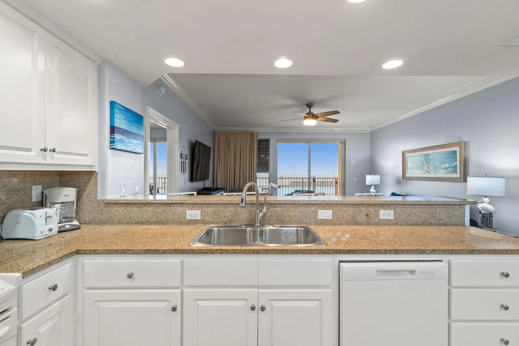 Property building in Treasure Island #0110