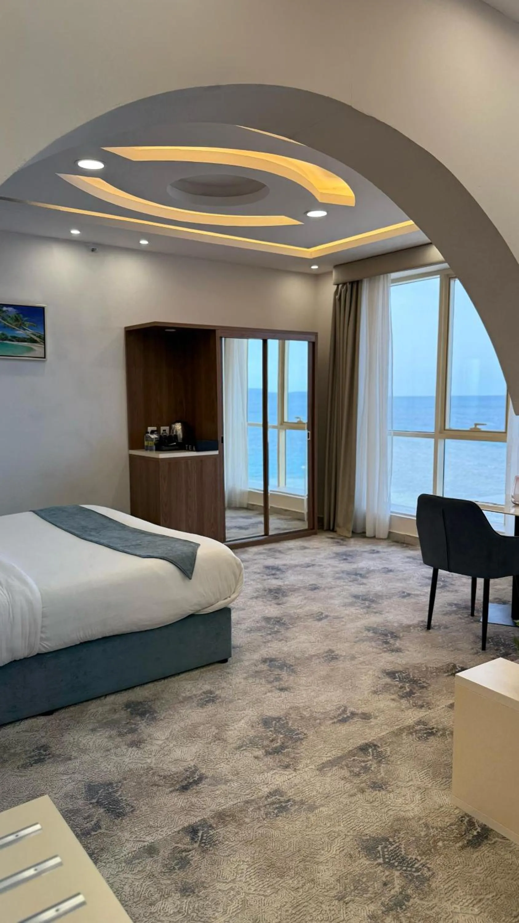 Bed in SEAVIEW HOTEL