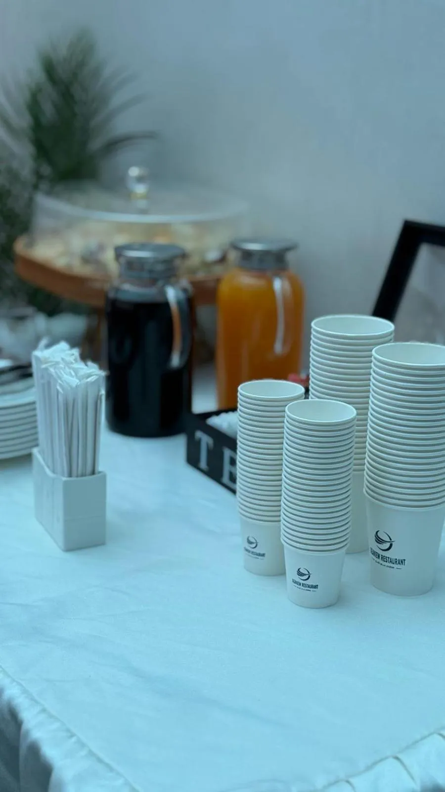 Coffee/tea facilities in SEAVIEW HOTEL