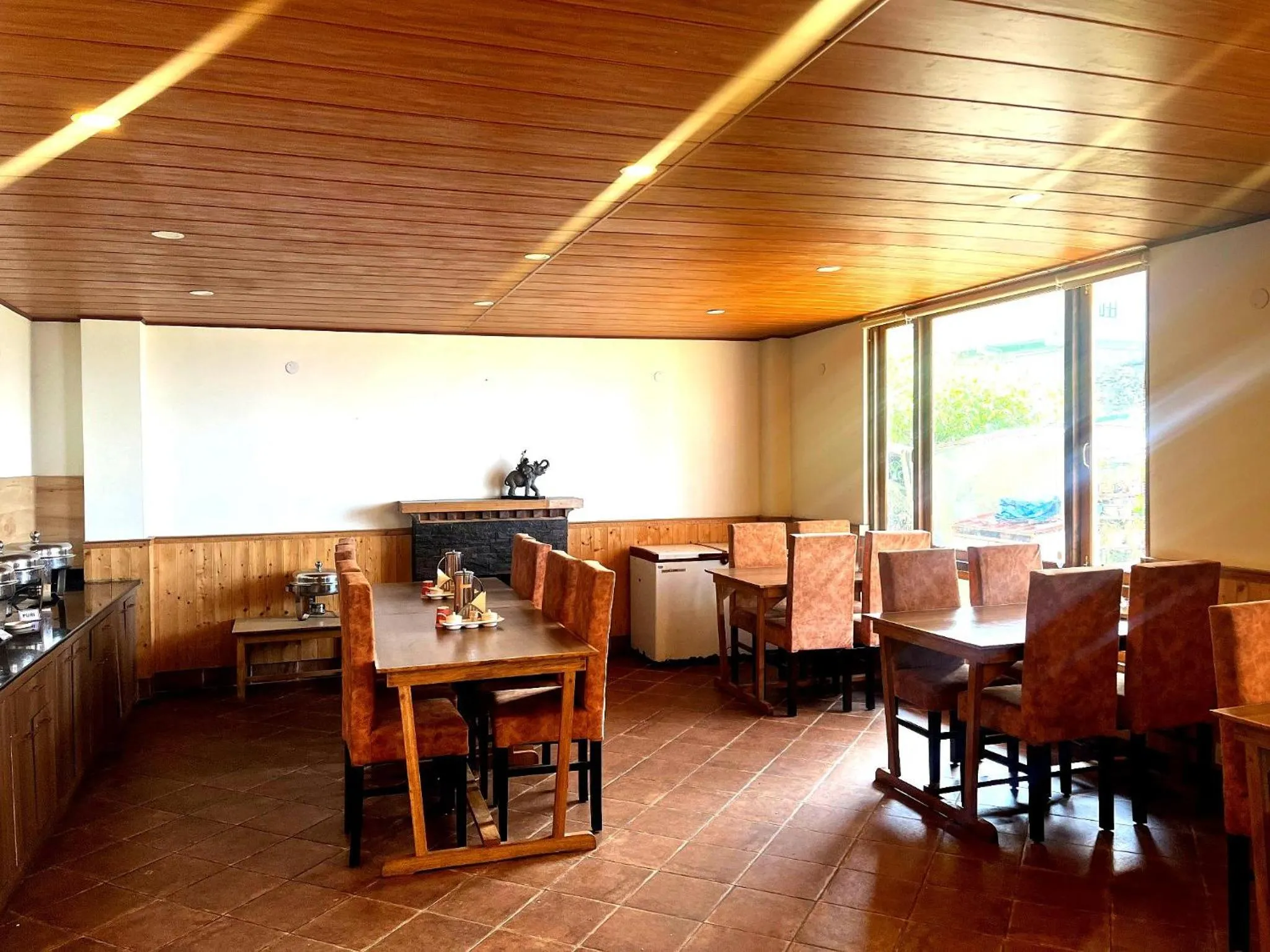 Restaurant/places to eat in Sakura Garden Retreat, Ravangla