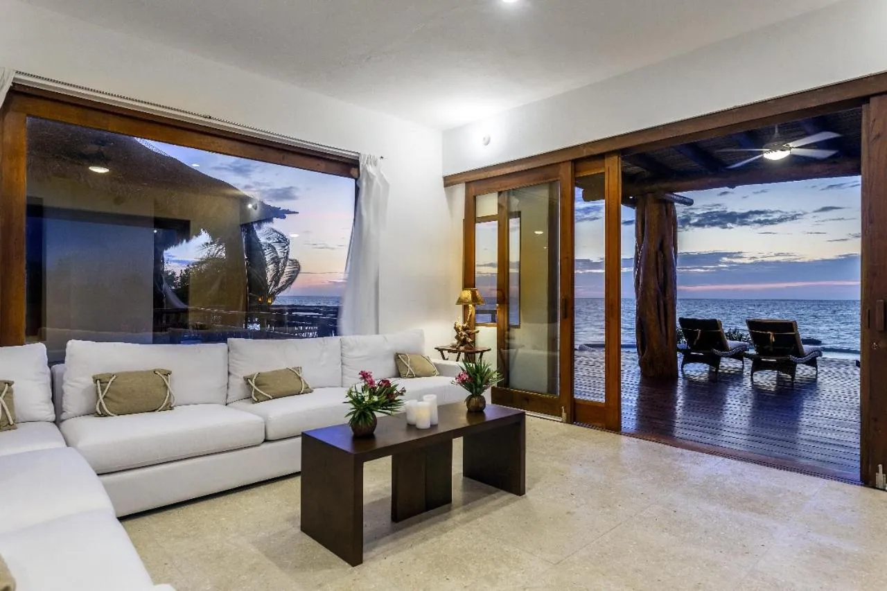 Living room in DK Luxury Ocean Front Villa - Adults Only