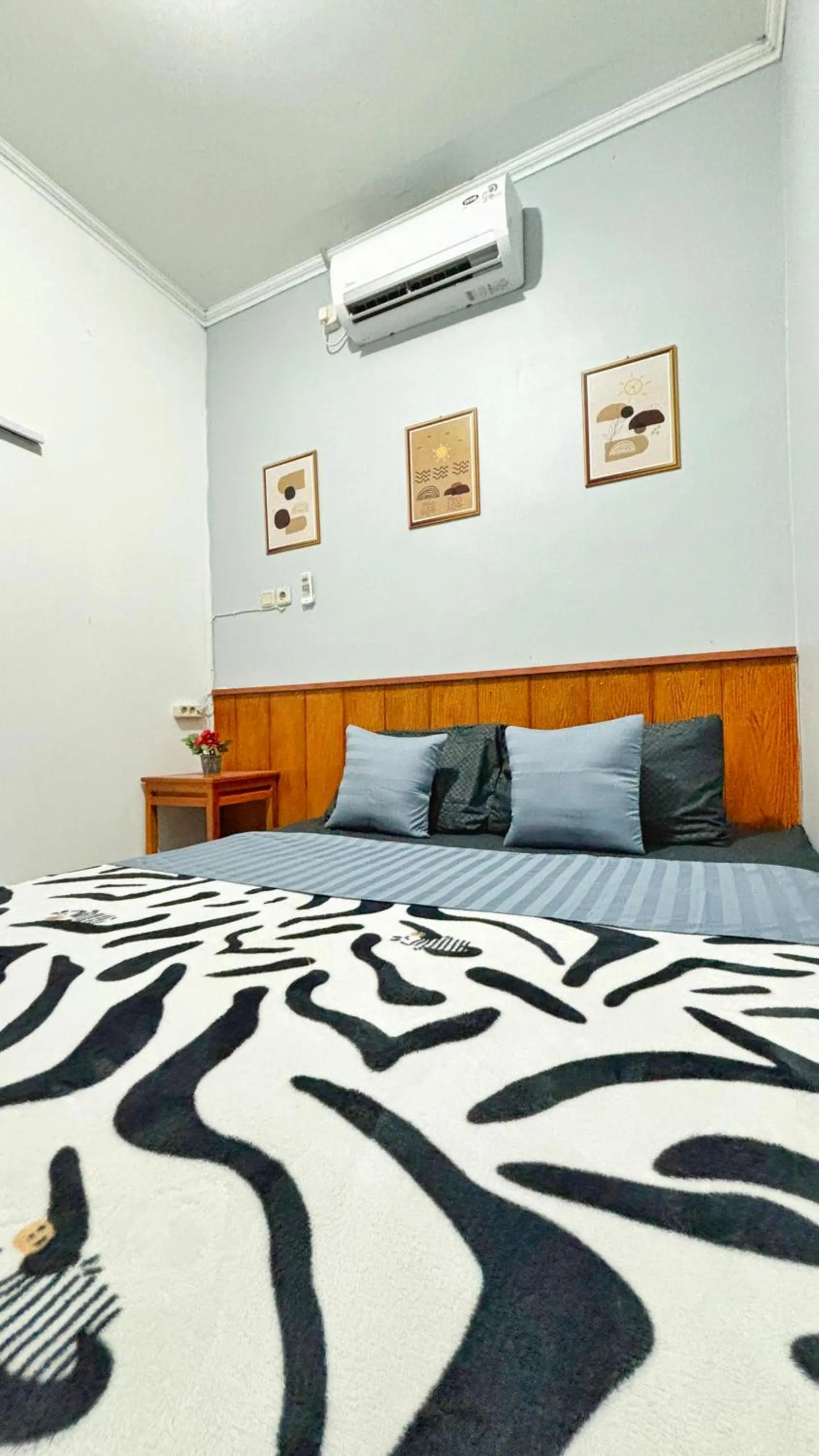 Bed in NgeKost harian