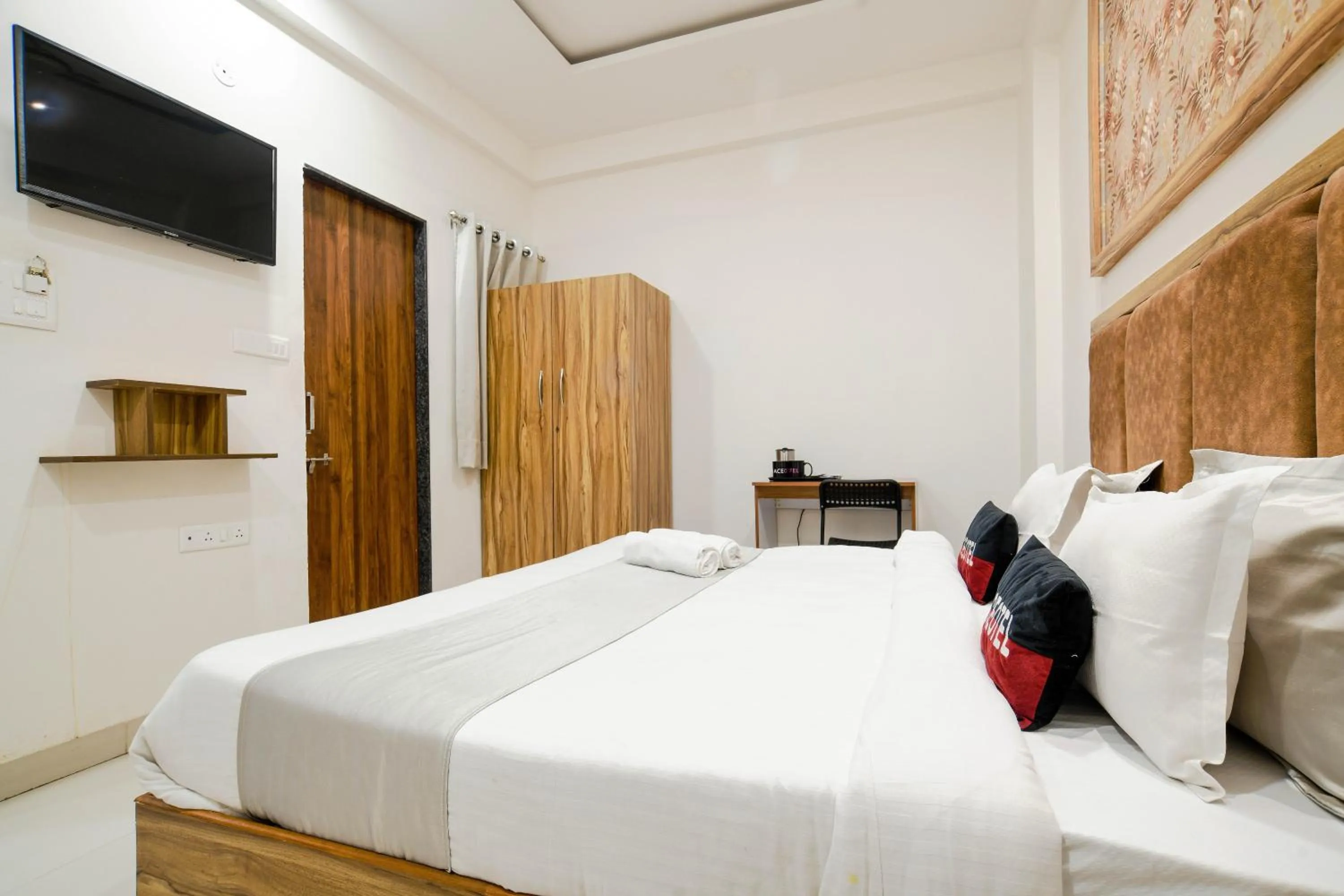 Bed in Aceotel Inn Flamingo