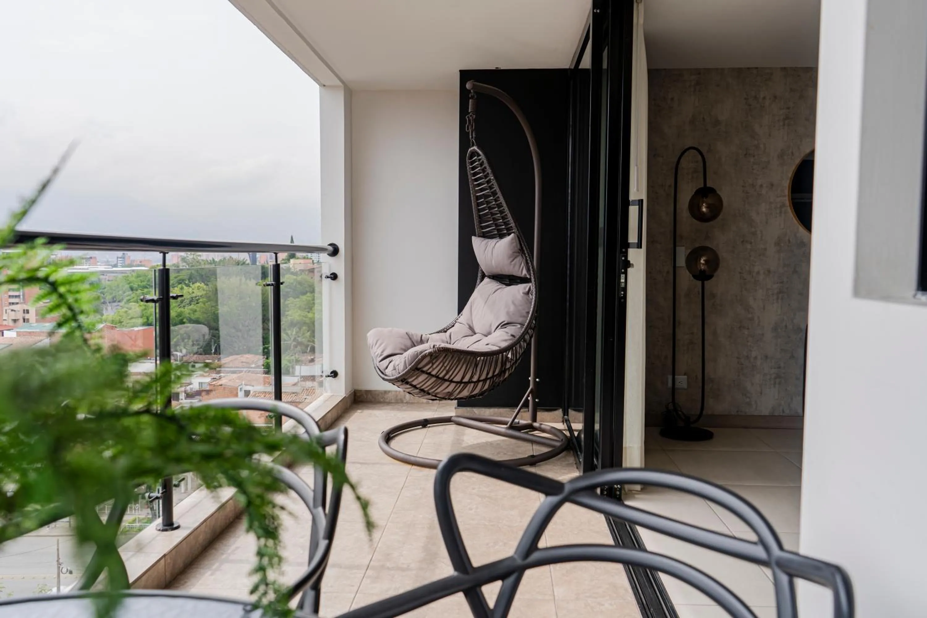Balcony/Terrace in Apartamentos Gema Lujosos en Laureles