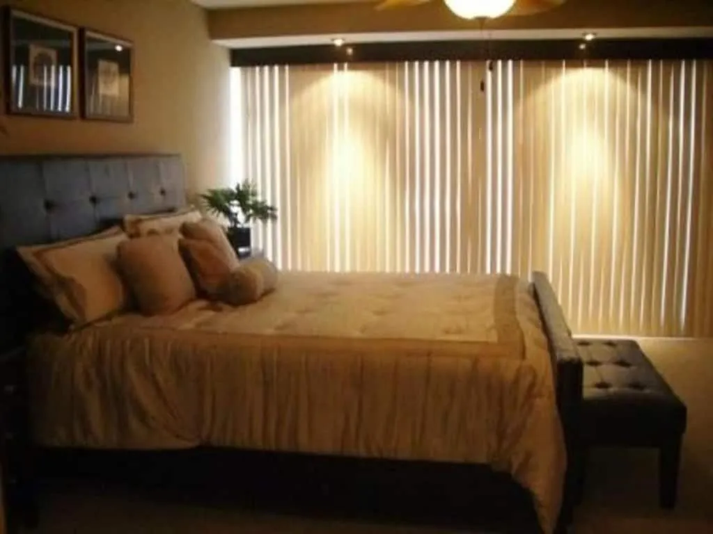 Bedroom, Bed in 'Luxury Oceanfront Penthouse with Pools, Jacuzzis and Spectacular Ocean Views'