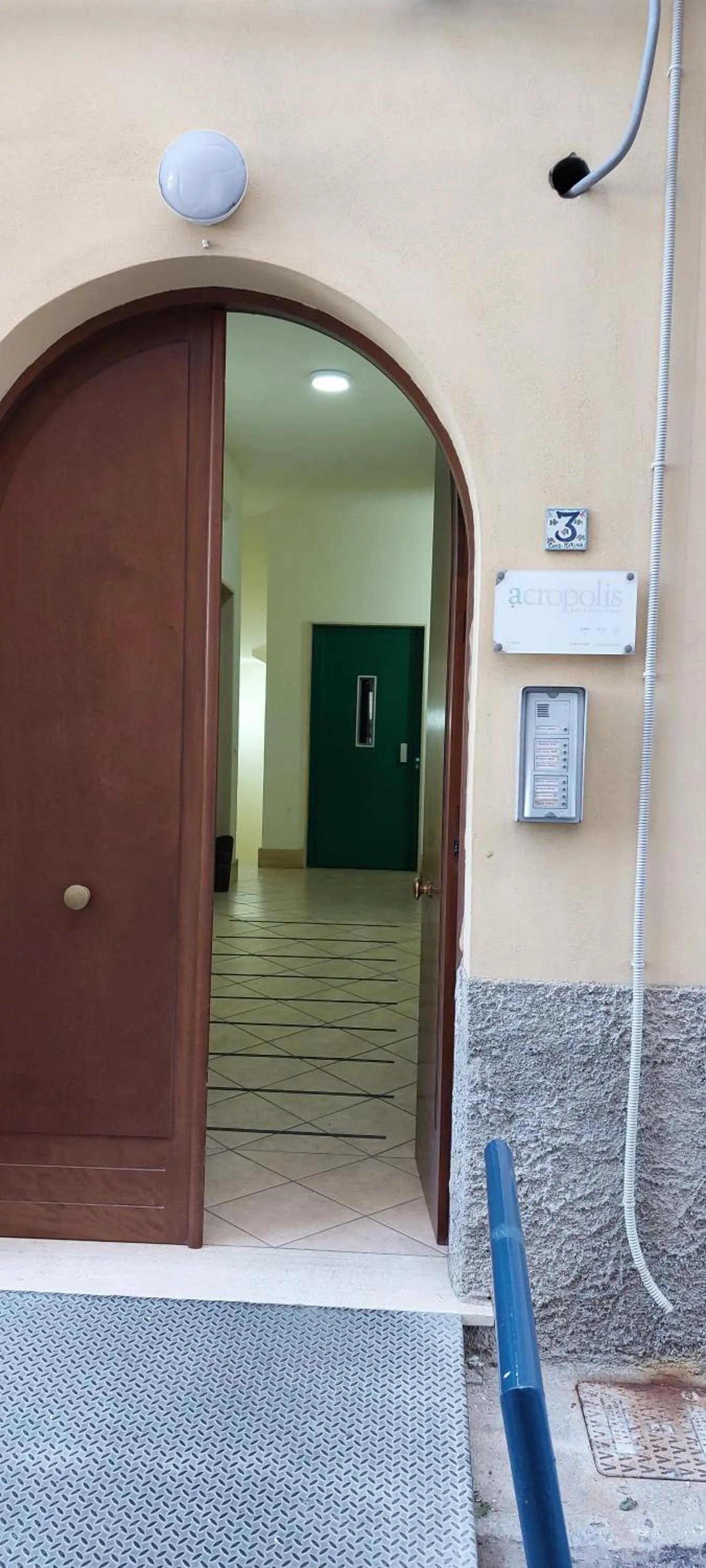 Property building in B&B New Acropolis