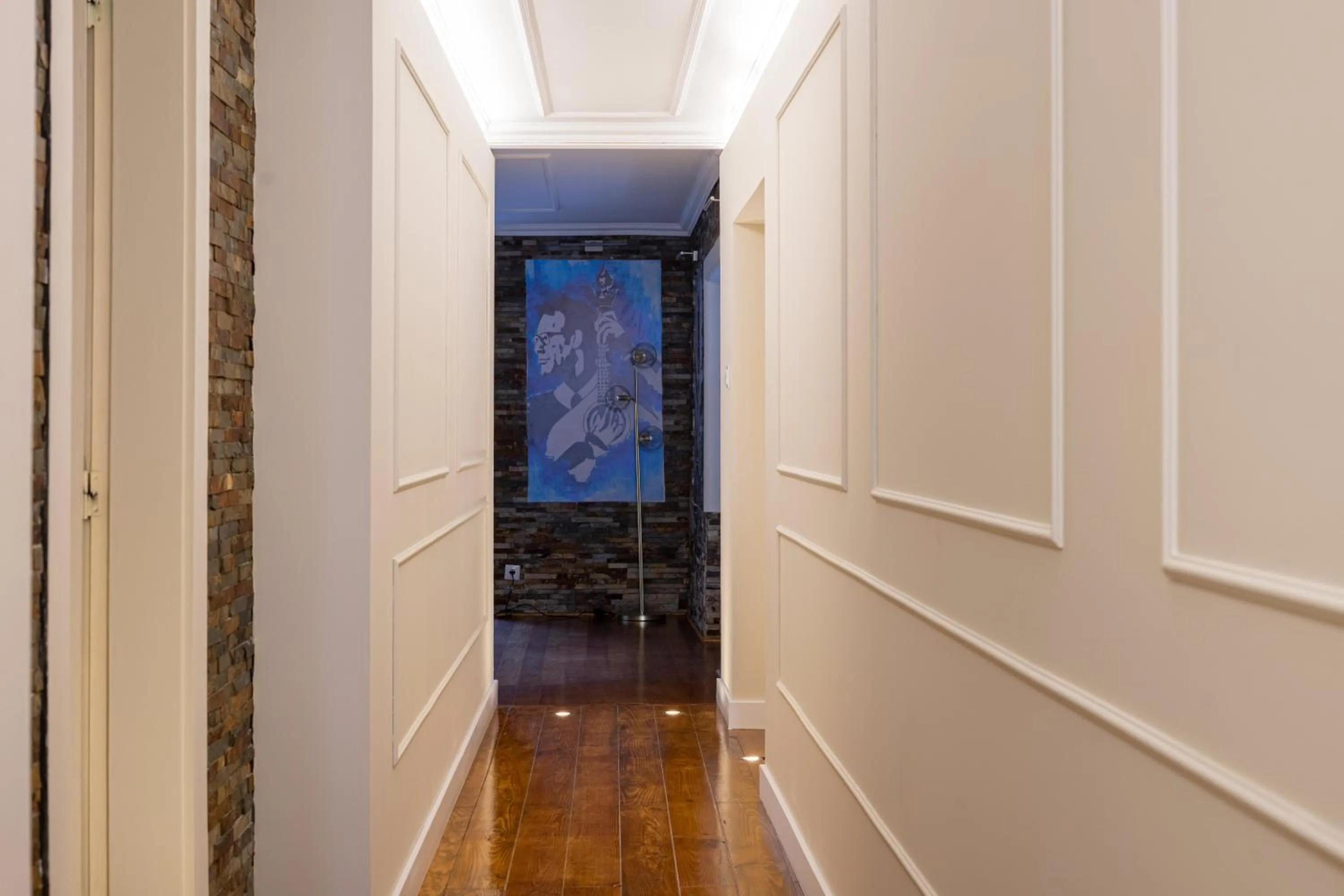Charming Apt in Historic House