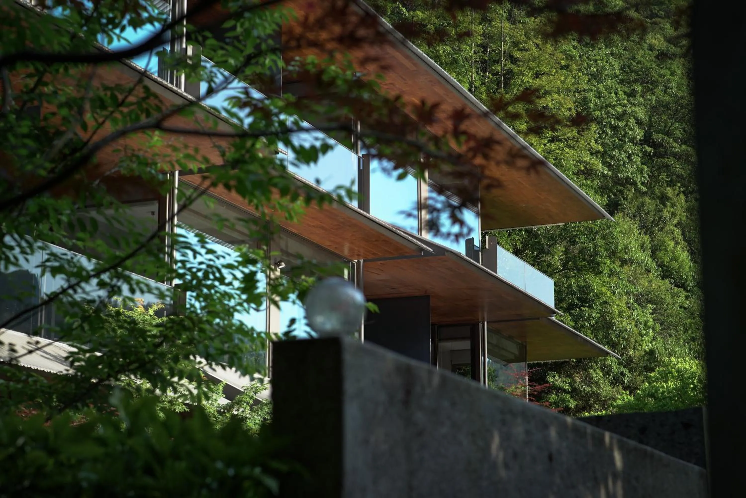 Property building in Yakamoz Qianchuan Hotel