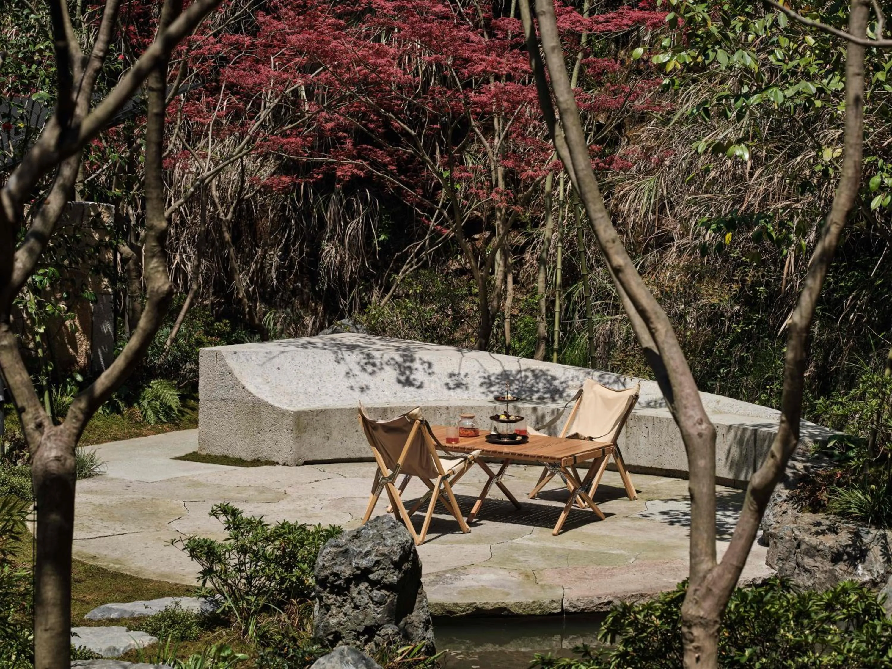 Garden in Yakamoz Qianchuan Hotel