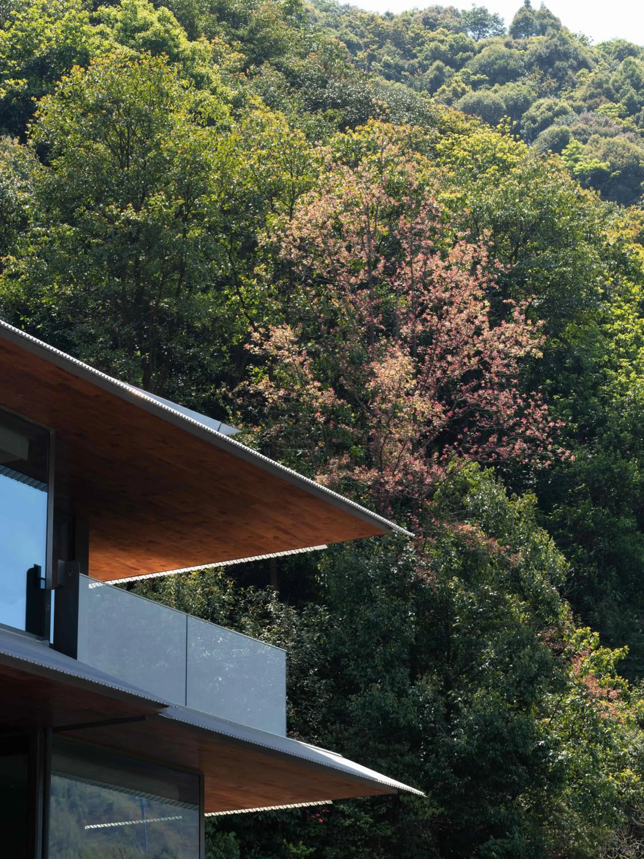 Property building in Yakamoz Qianchuan Hotel