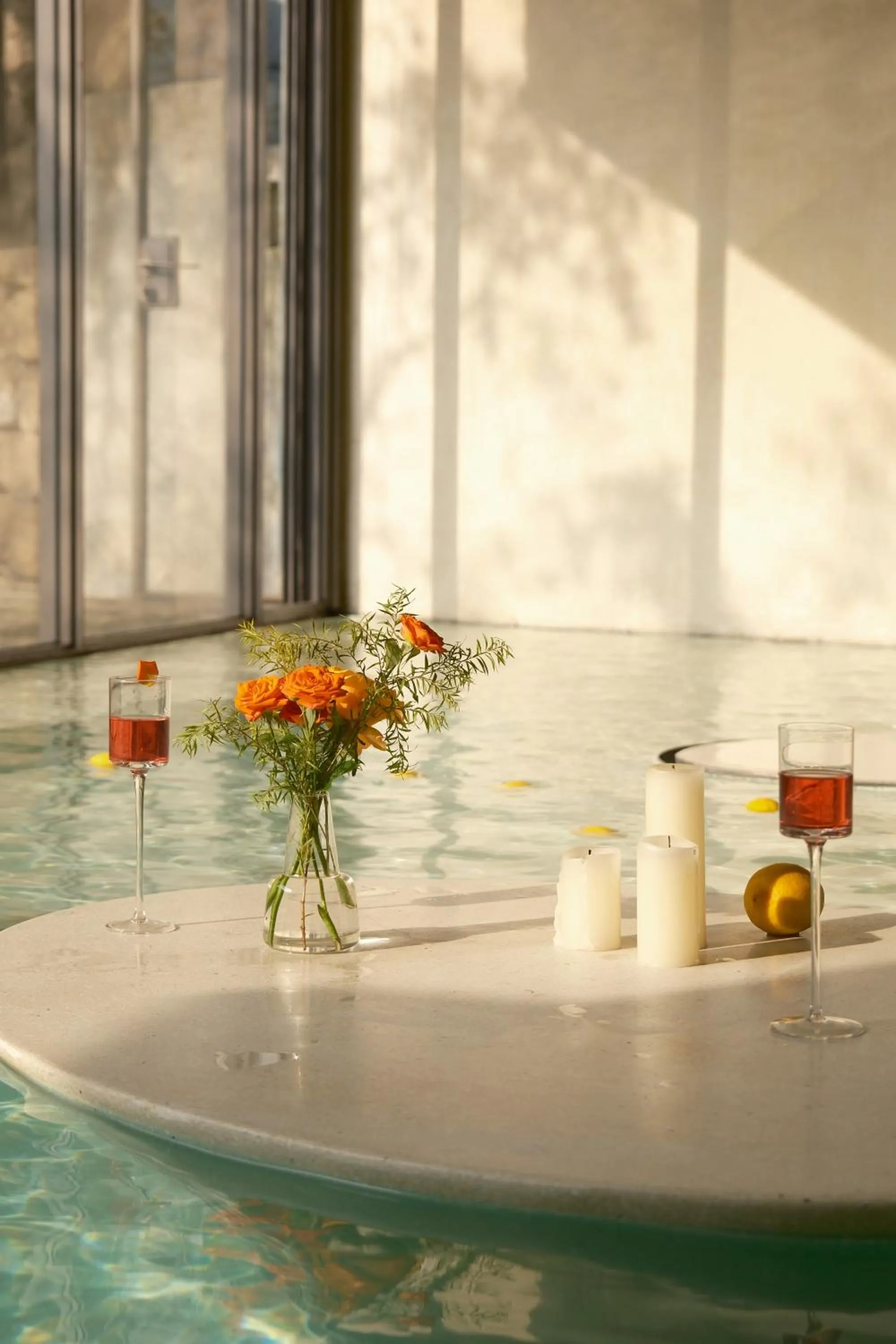 Hot Spring Bath in Yakamoz Qianchuan Hotel