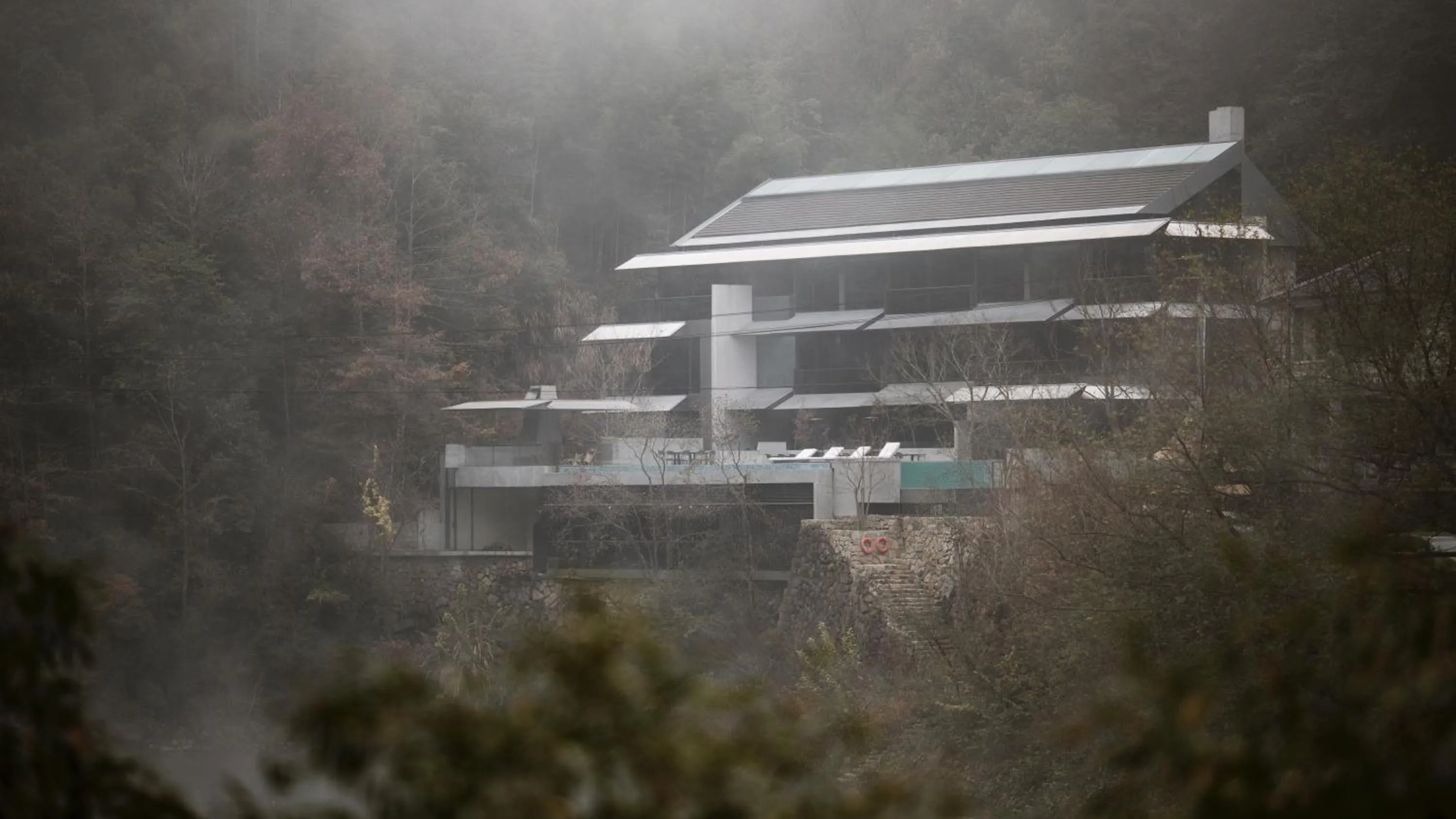 Property building in Yakamoz Qianchuan Hotel