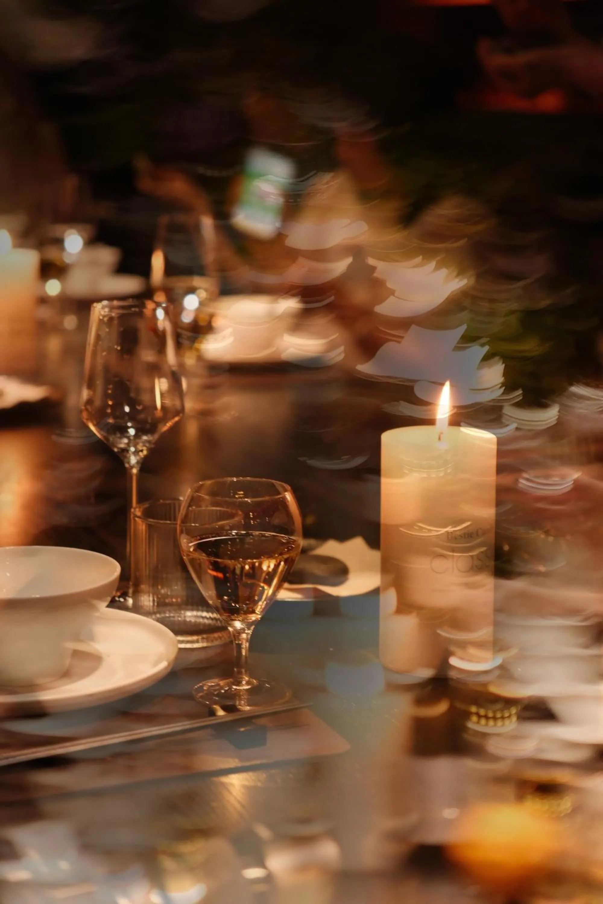 Restaurant/places to eat in Yakamoz Qianchuan Hotel