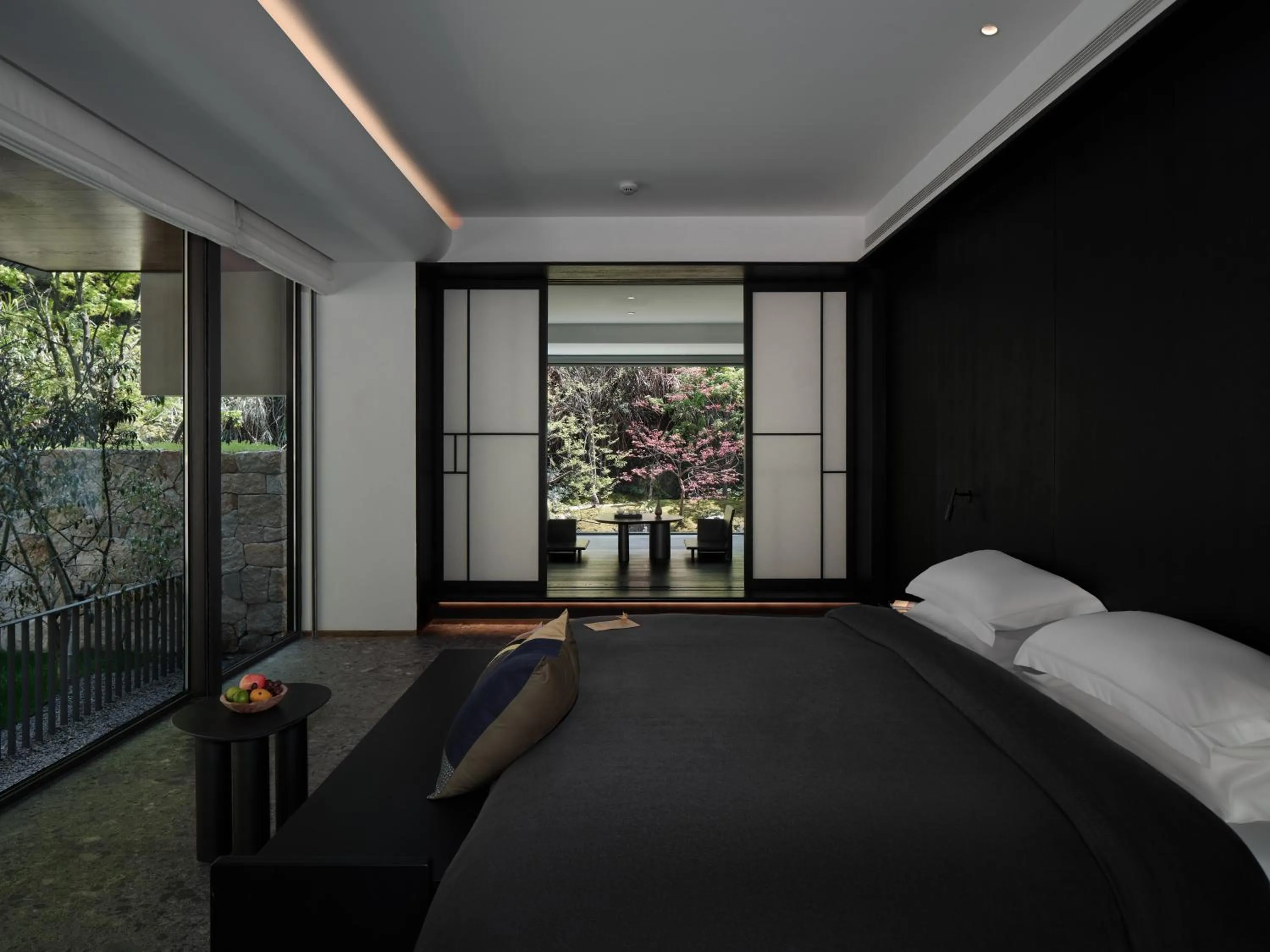 Photo of the whole room, Bed in Yakamoz Qianchuan Hotel