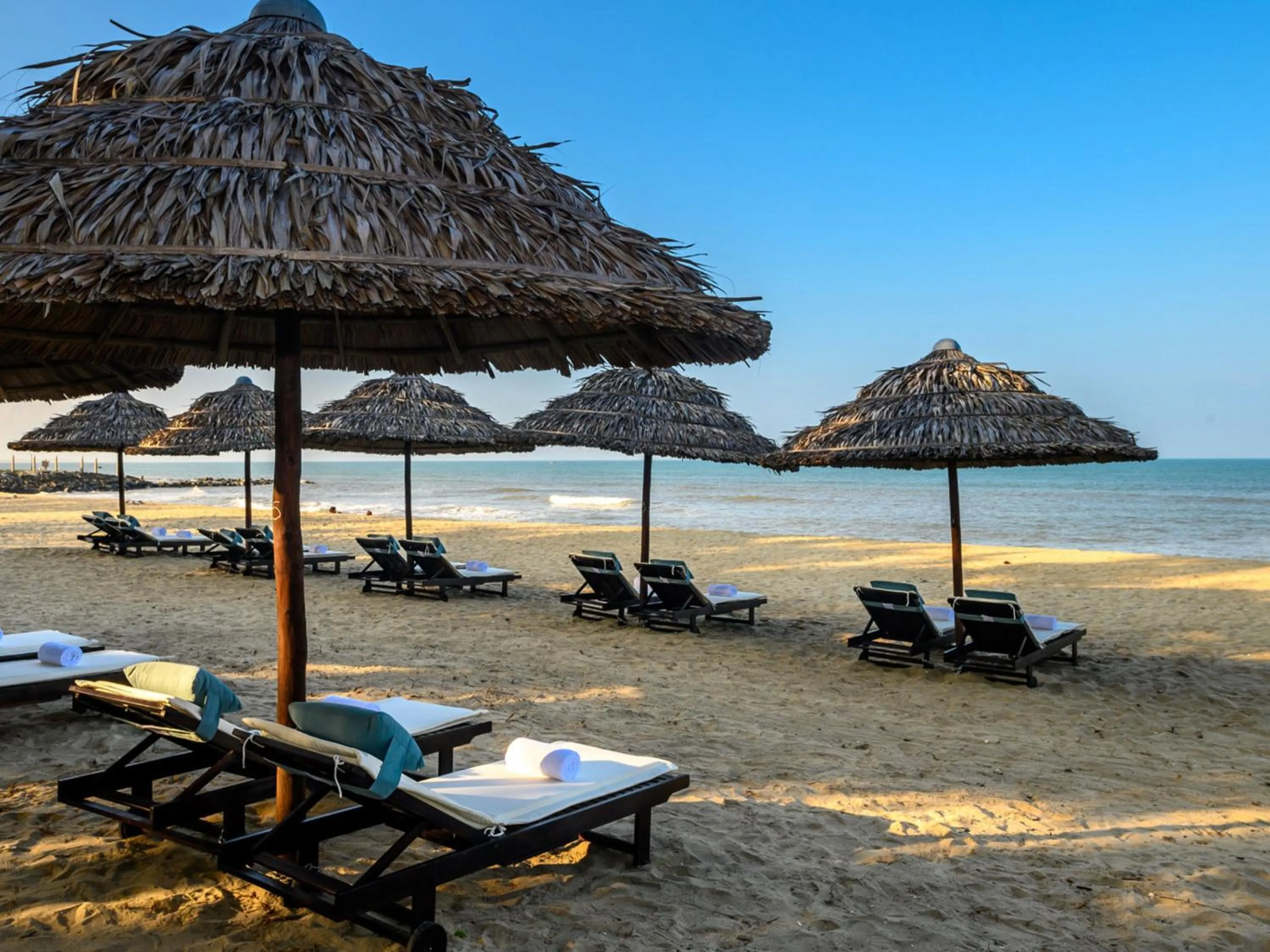 Day in HA Hotel Apartments Ocean Front