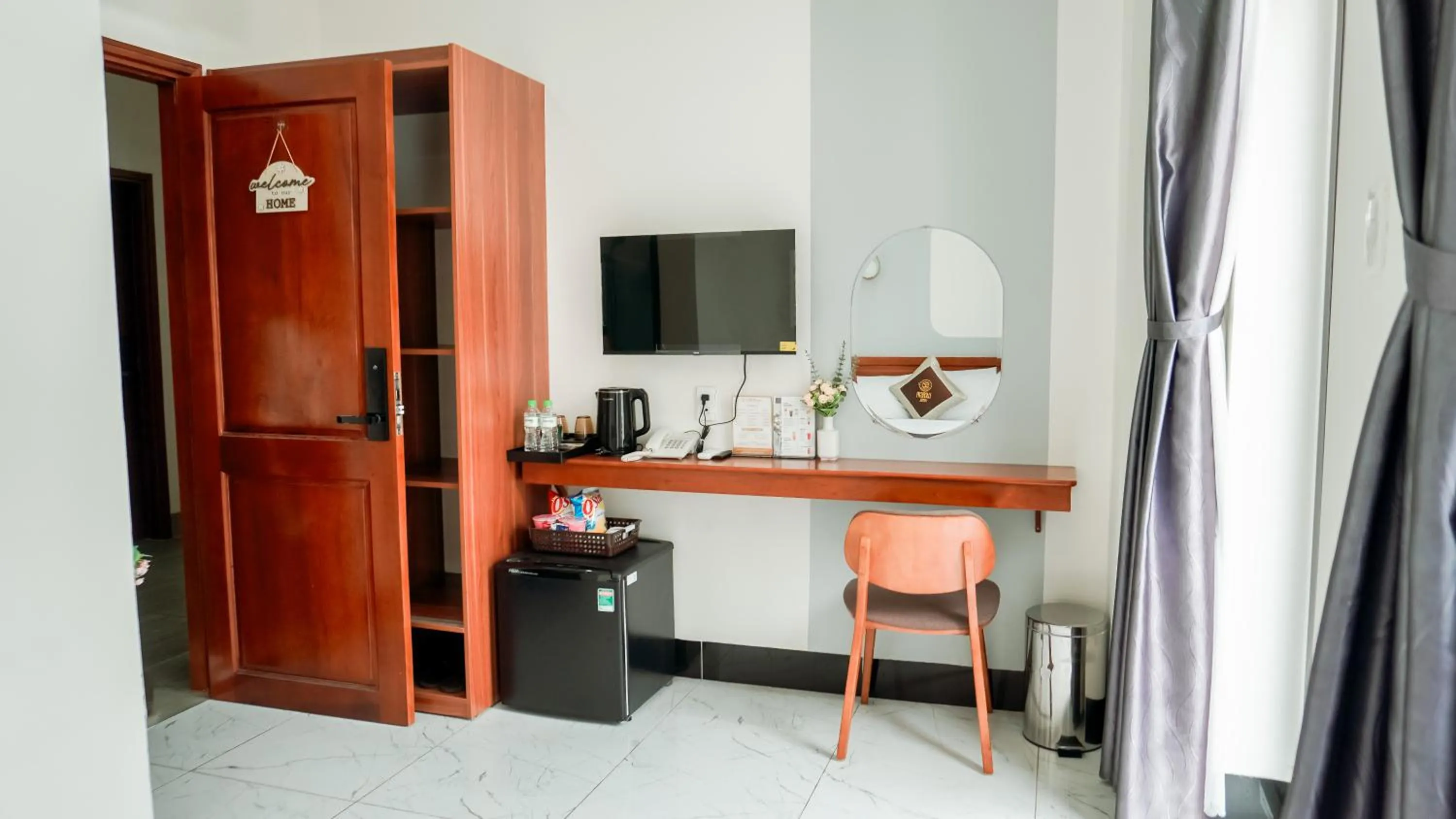 TV and multimedia in Lucasta Hotel