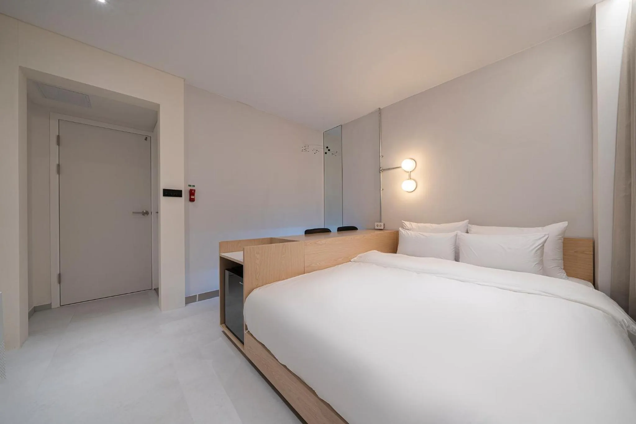 Bedroom, Bed in Aank Hotel Osan