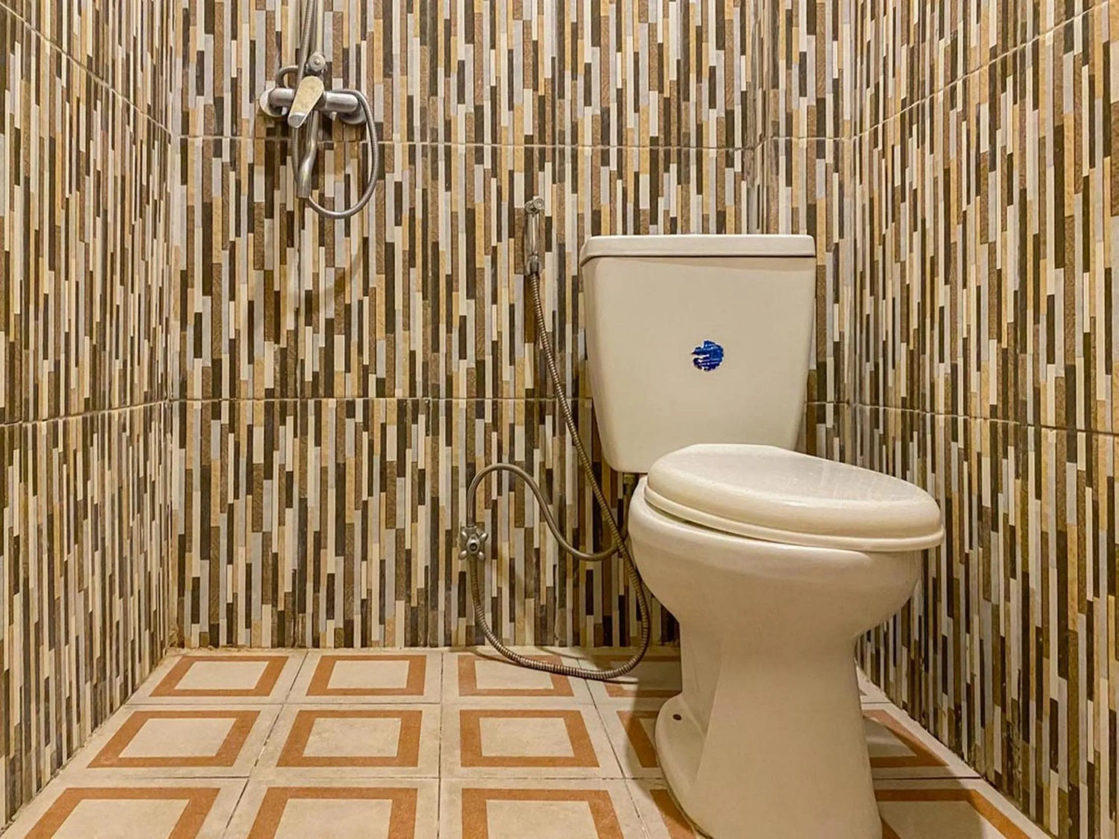 Bathroom in Urbanview Hotel ME Jayapura