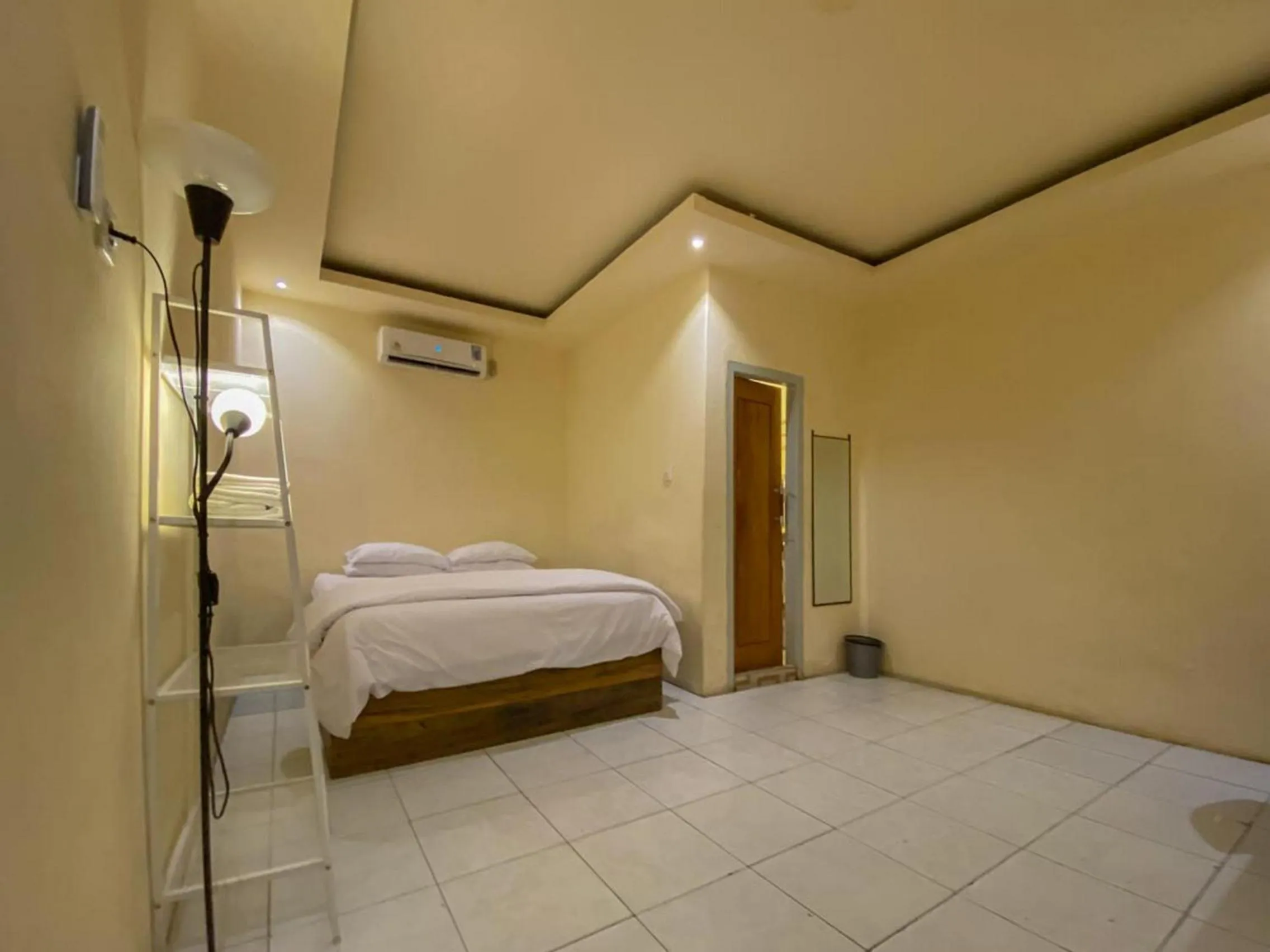 Bedroom in Urbanview Hotel ME Jayapura