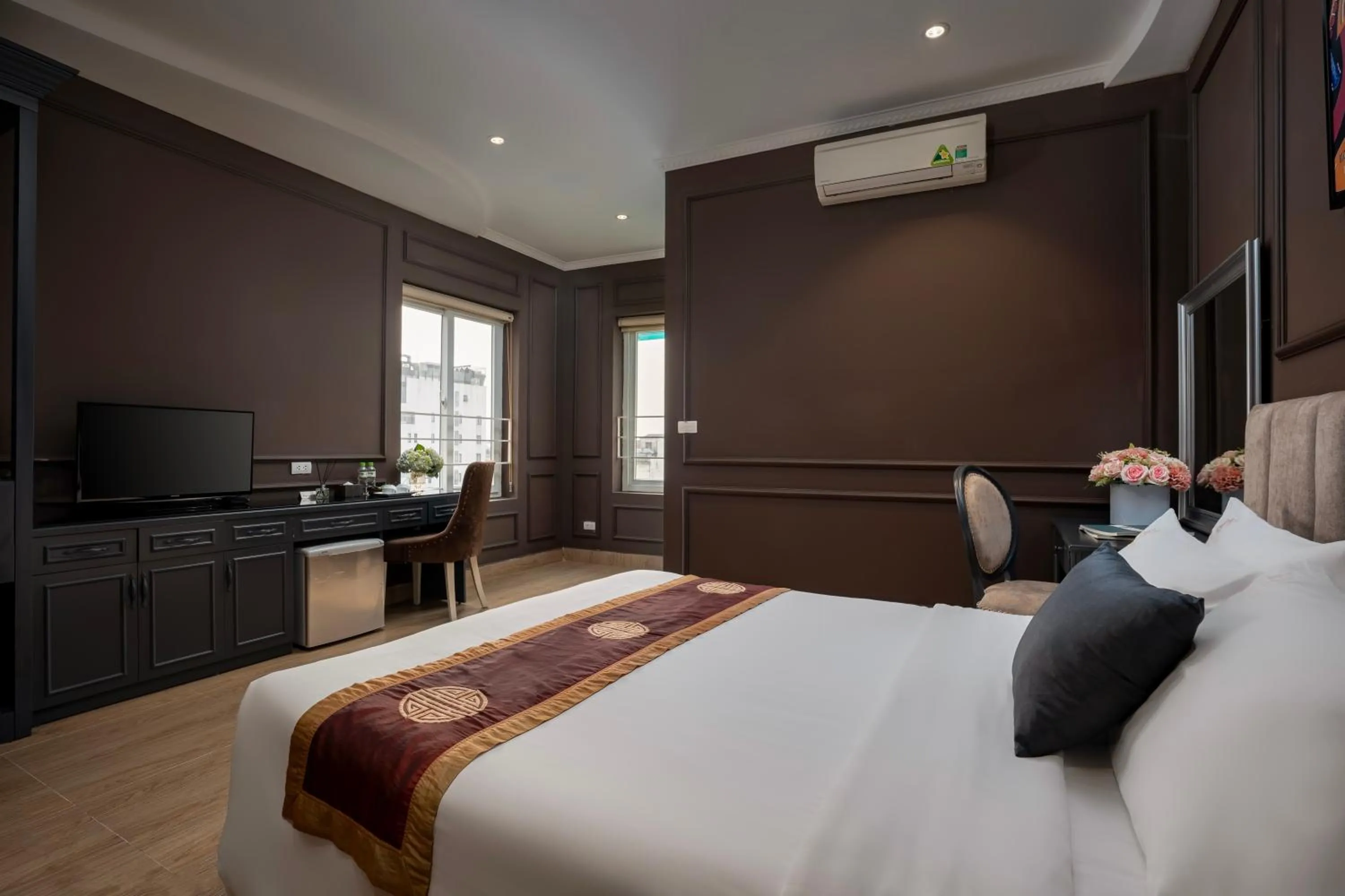 Bed in Hanoi Morning Hotel