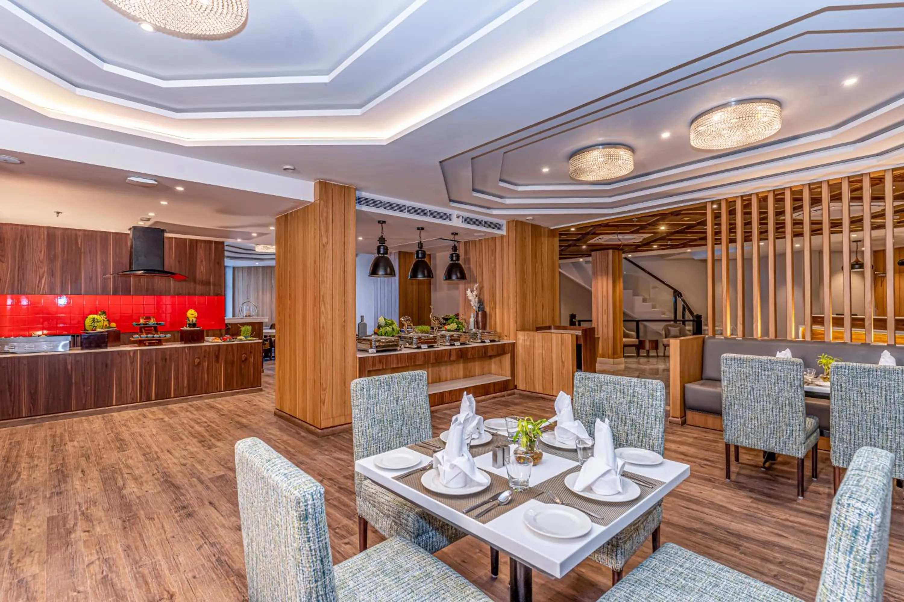 Restaurant/places to eat in Fortune Khajjiar - Member ITC Hotels' Group