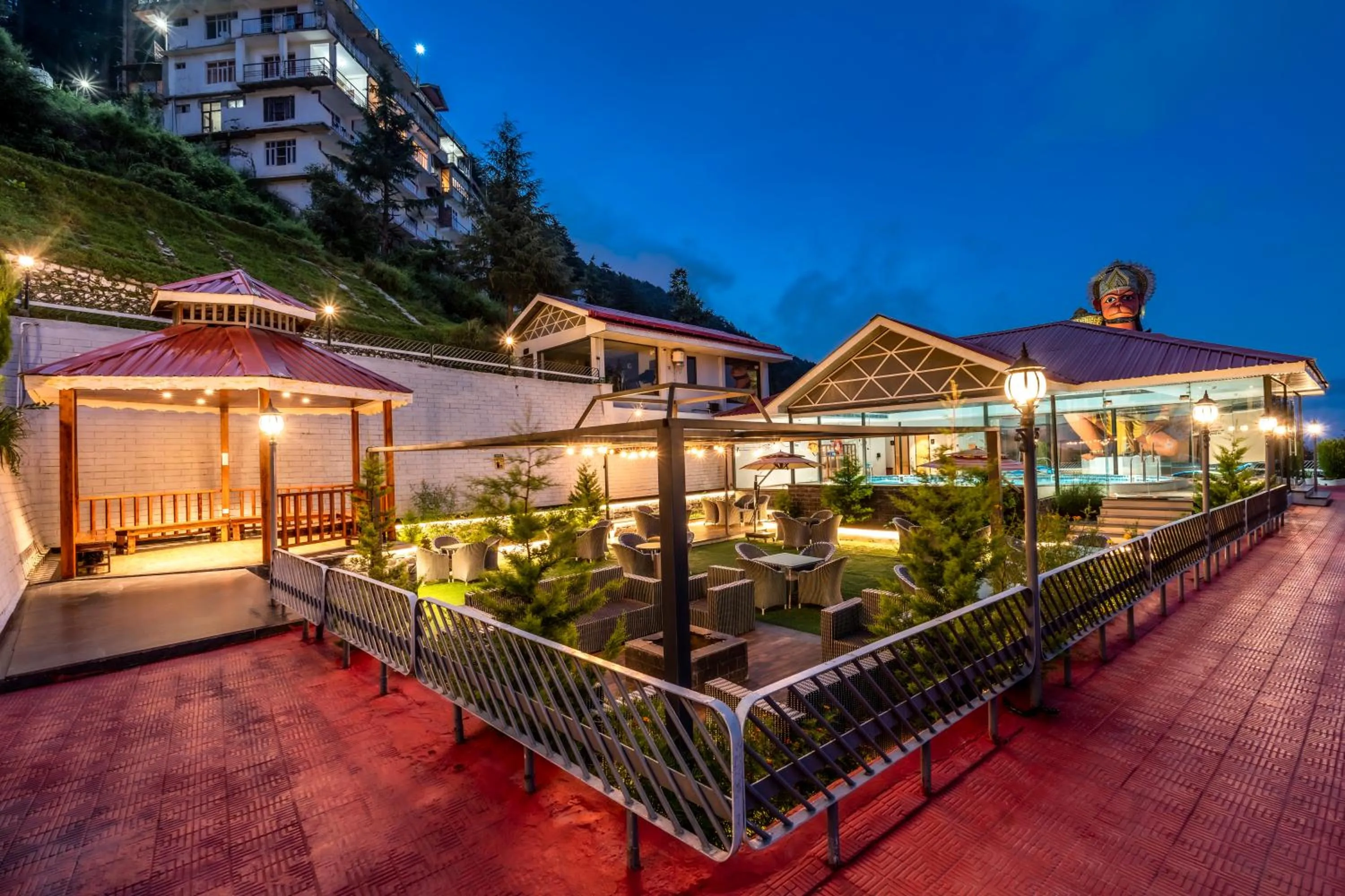 Swimming pool in Fortune Khajjiar - Member ITC Hotels' Group