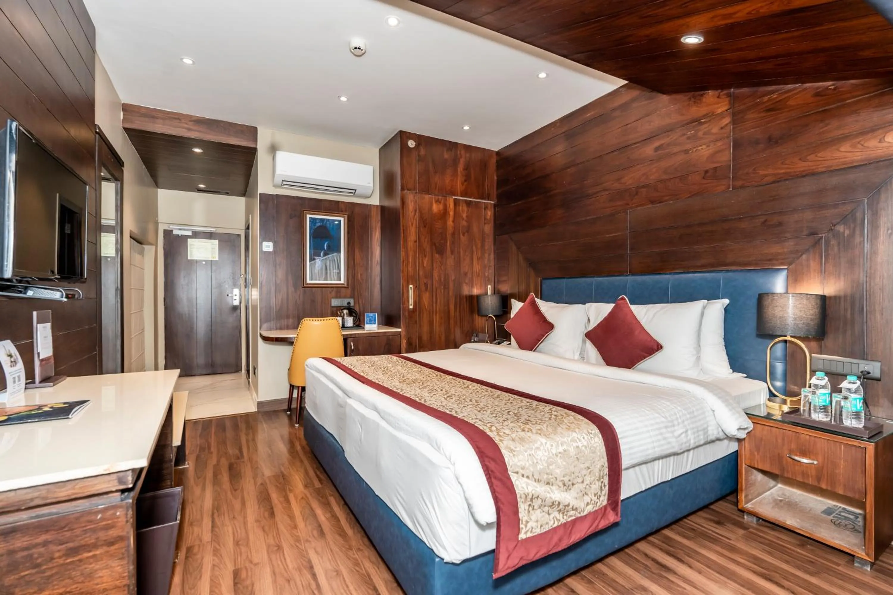 View (from property/room), Bed in Fortune Khajjiar - Member ITC Hotels' Group