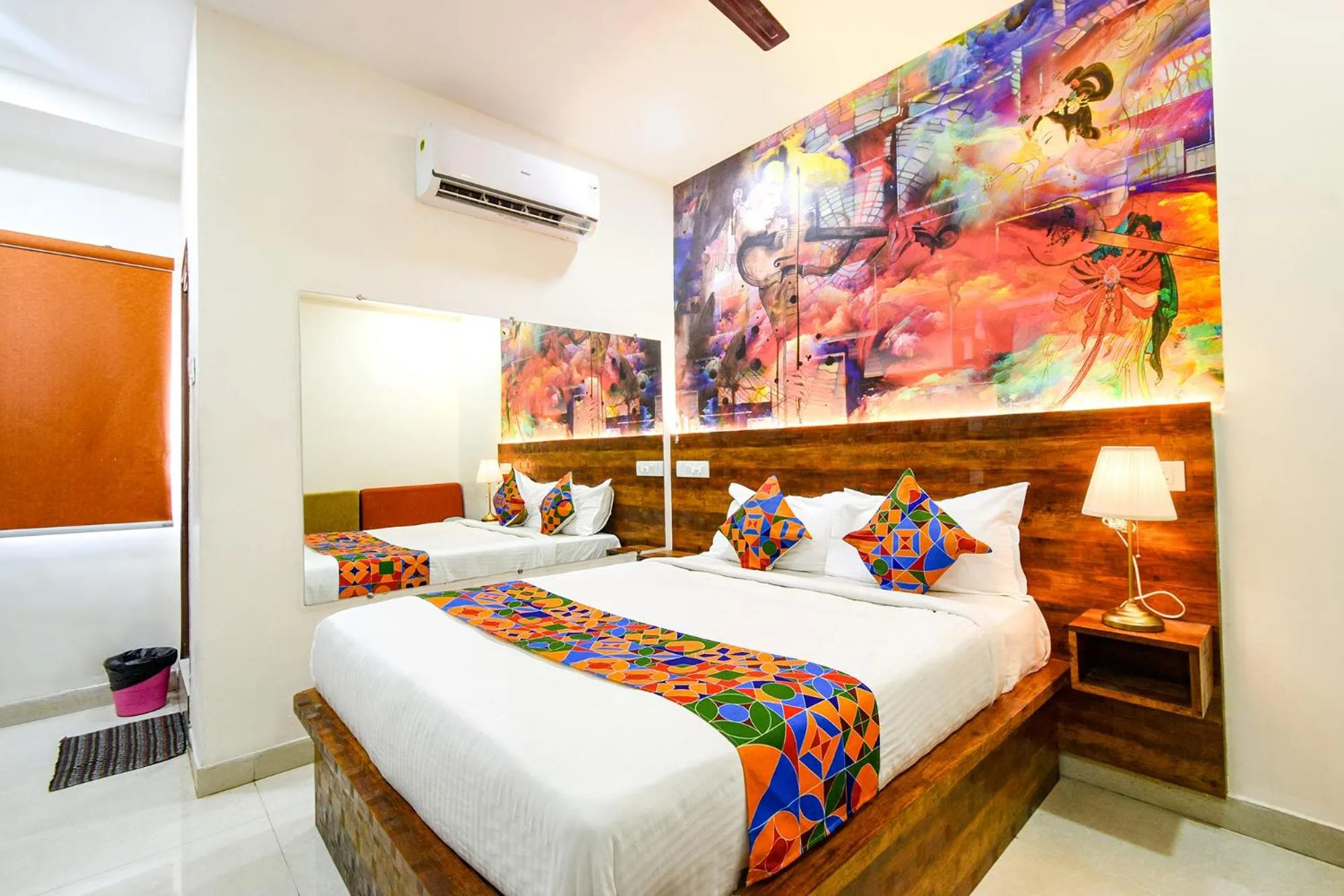 Bed in FabHotel SRH Pride - Nr Hitech City Railway Station