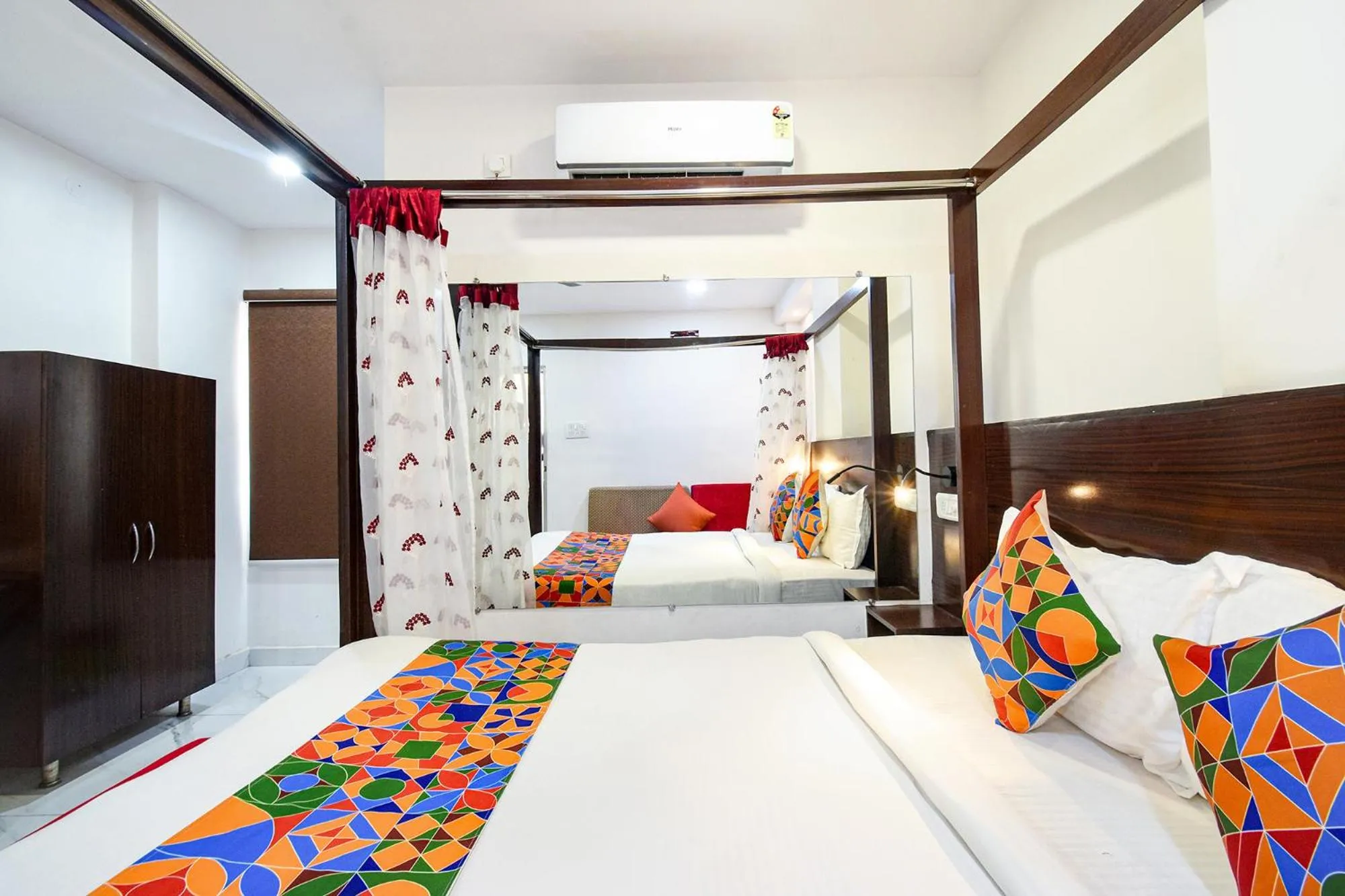 Bed in FabHotel SRH Pride - Nr Hitech City Railway Station