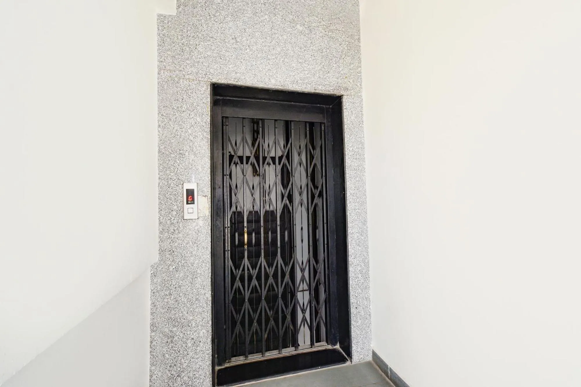 Lobby or reception in FabHotel SRH Pride - Nr Hitech City Railway Station