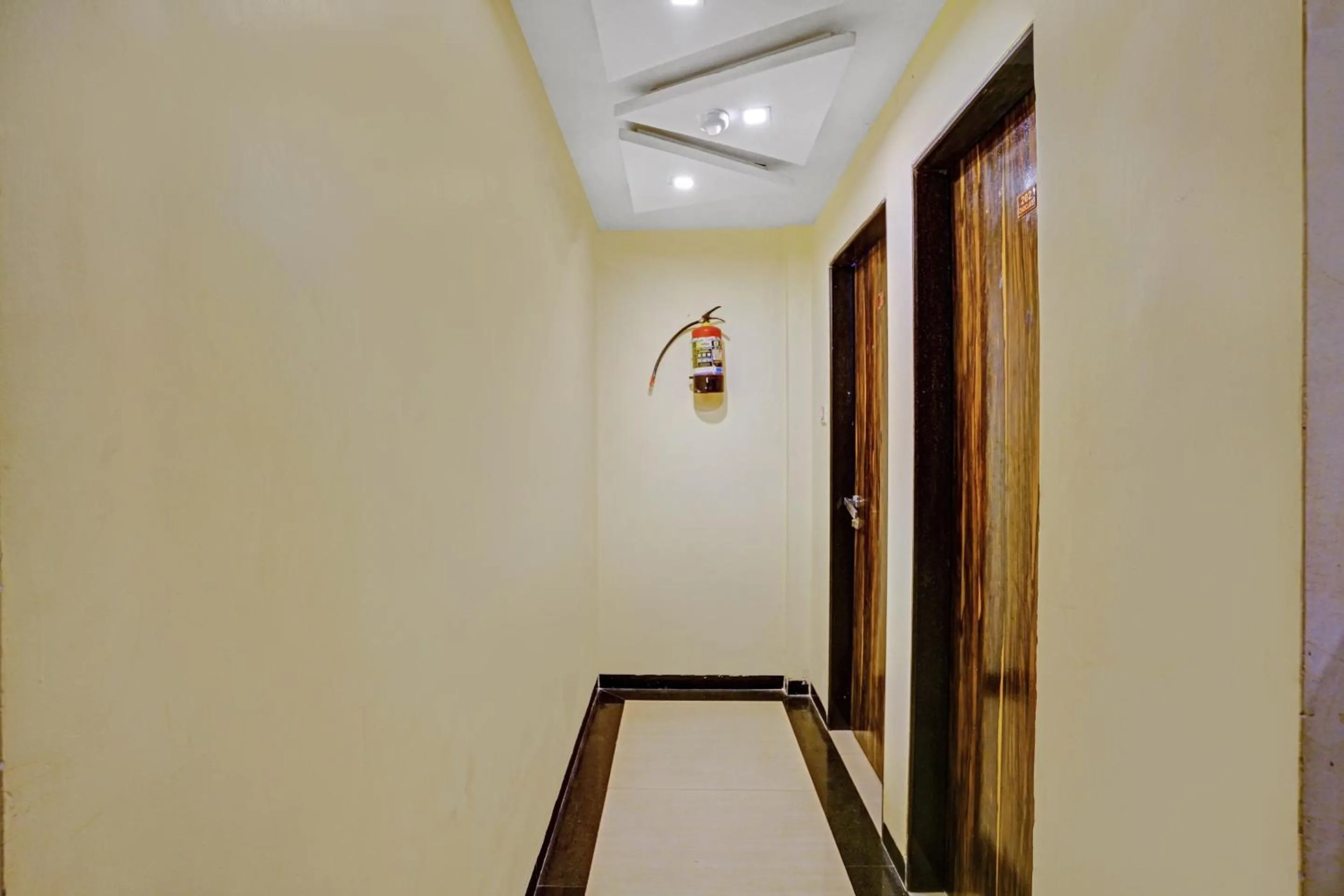 Lobby or reception in Hotel Yatri Inn Vashi Navi Mumbai