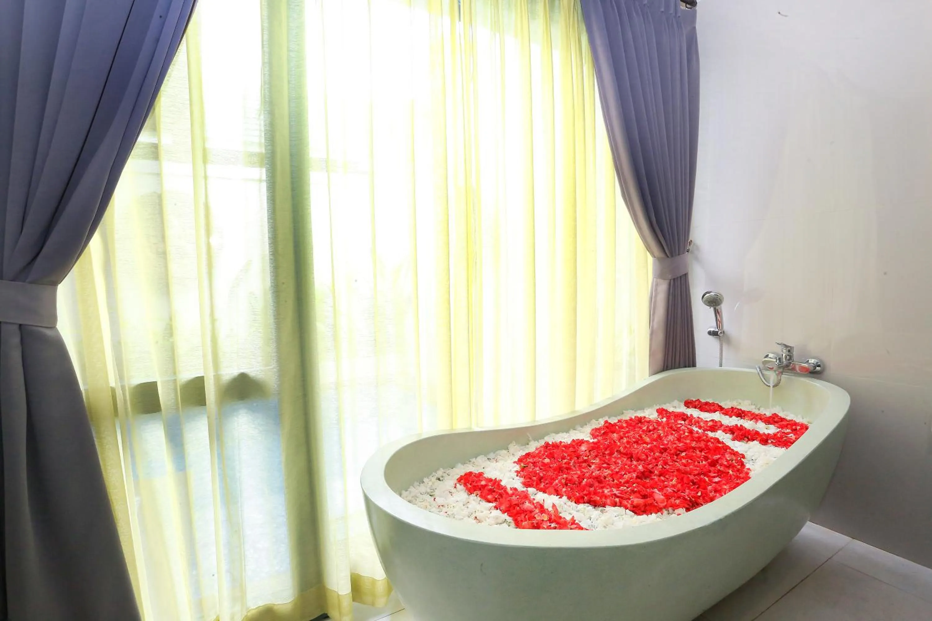 Bath in The Reward Villas