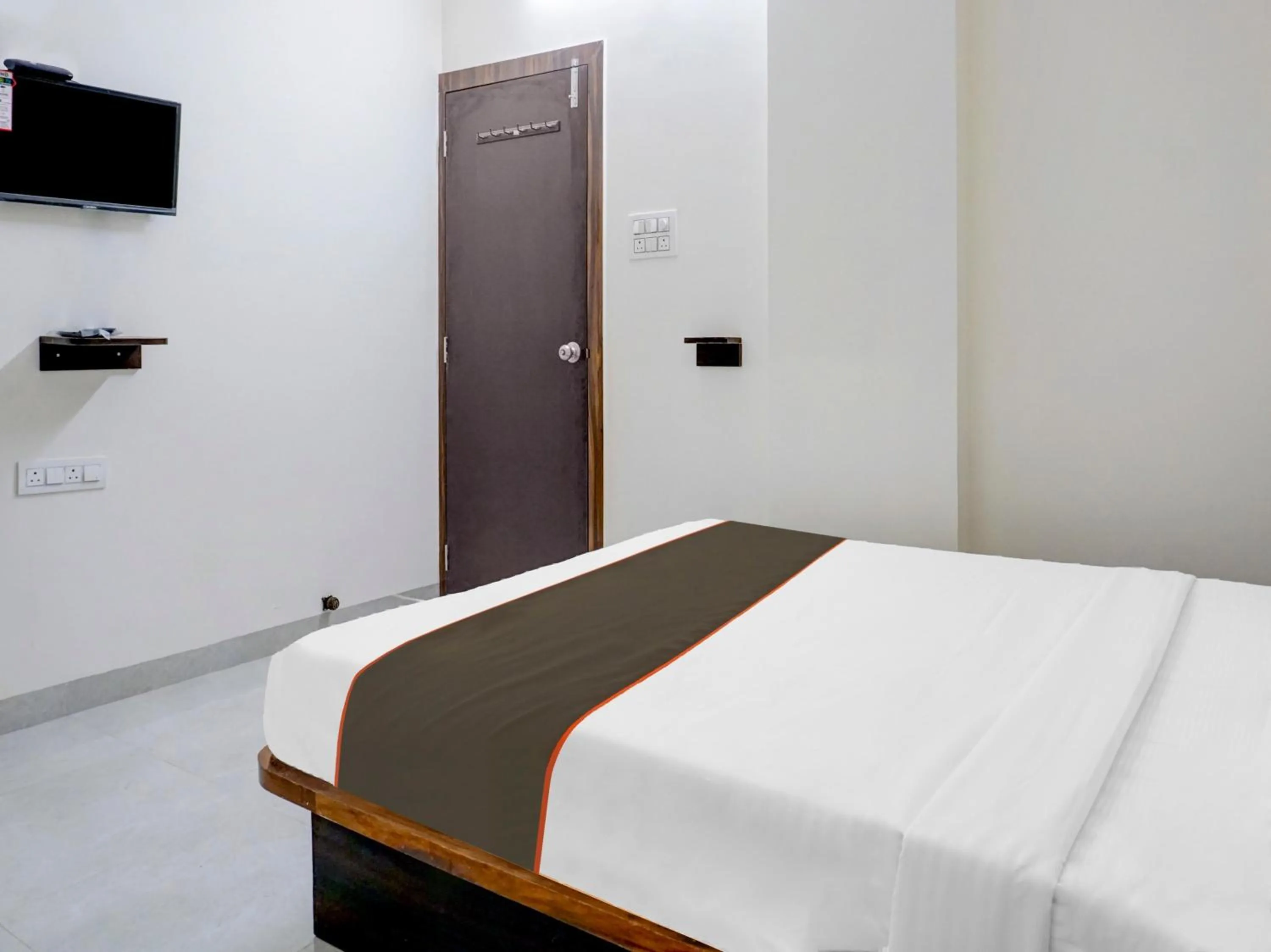 Bedroom in Collection O Gargi Galaxy