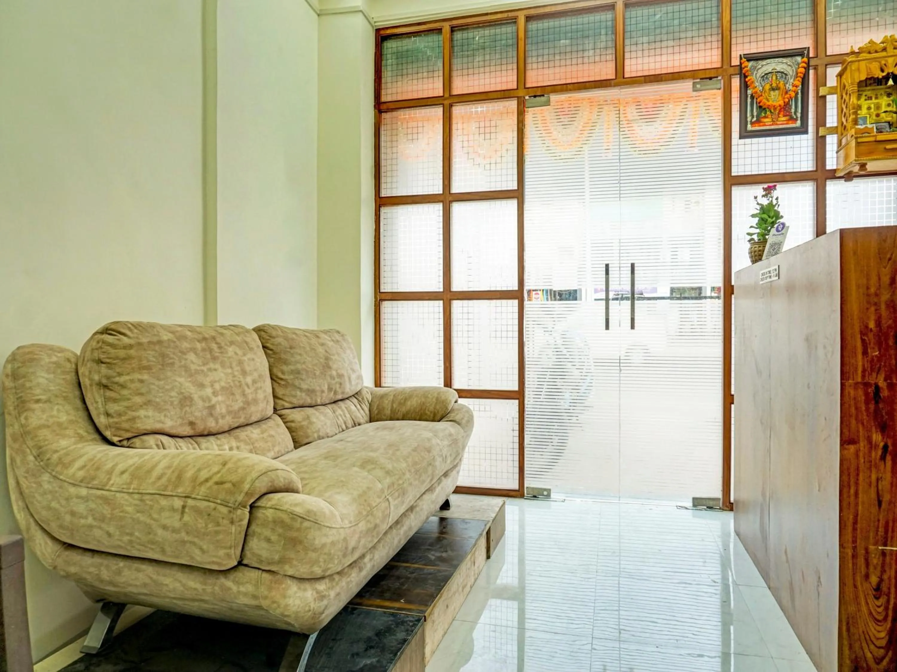 Lobby or reception in Collection O Gargi Galaxy