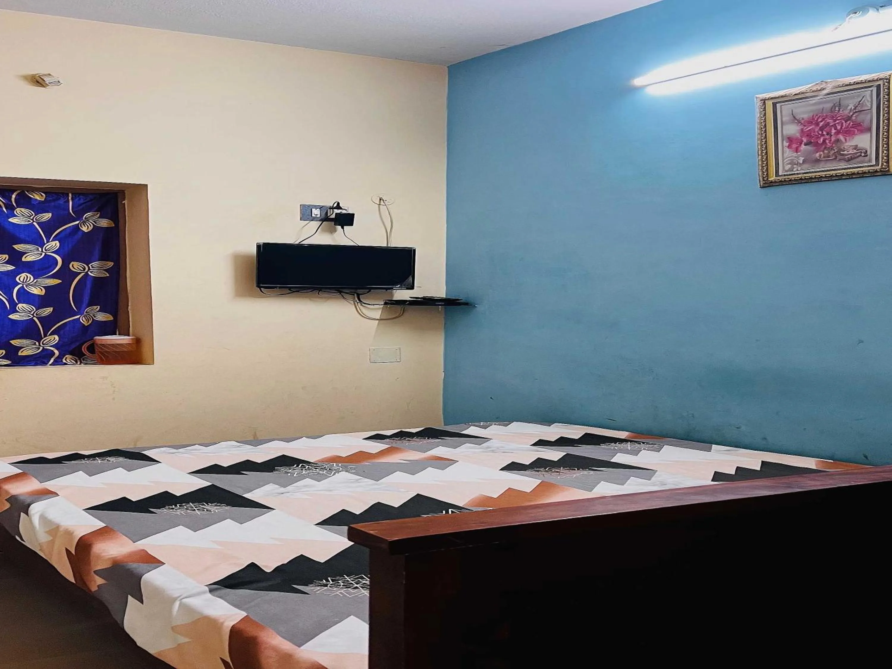 Bedroom, Bed in Hotel O 81239 Shri Vinayaka Inn Rooms