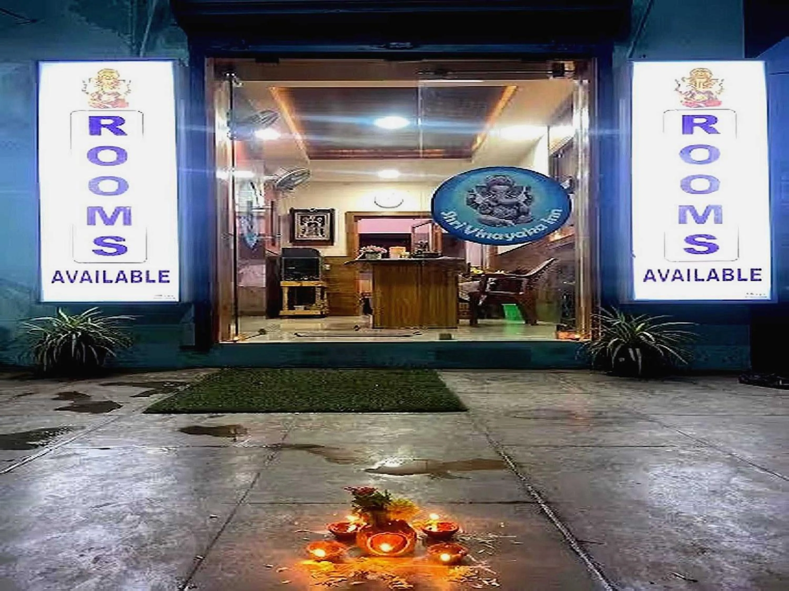 Facade/entrance in Hotel O 81239 Shri Vinayaka Inn Rooms