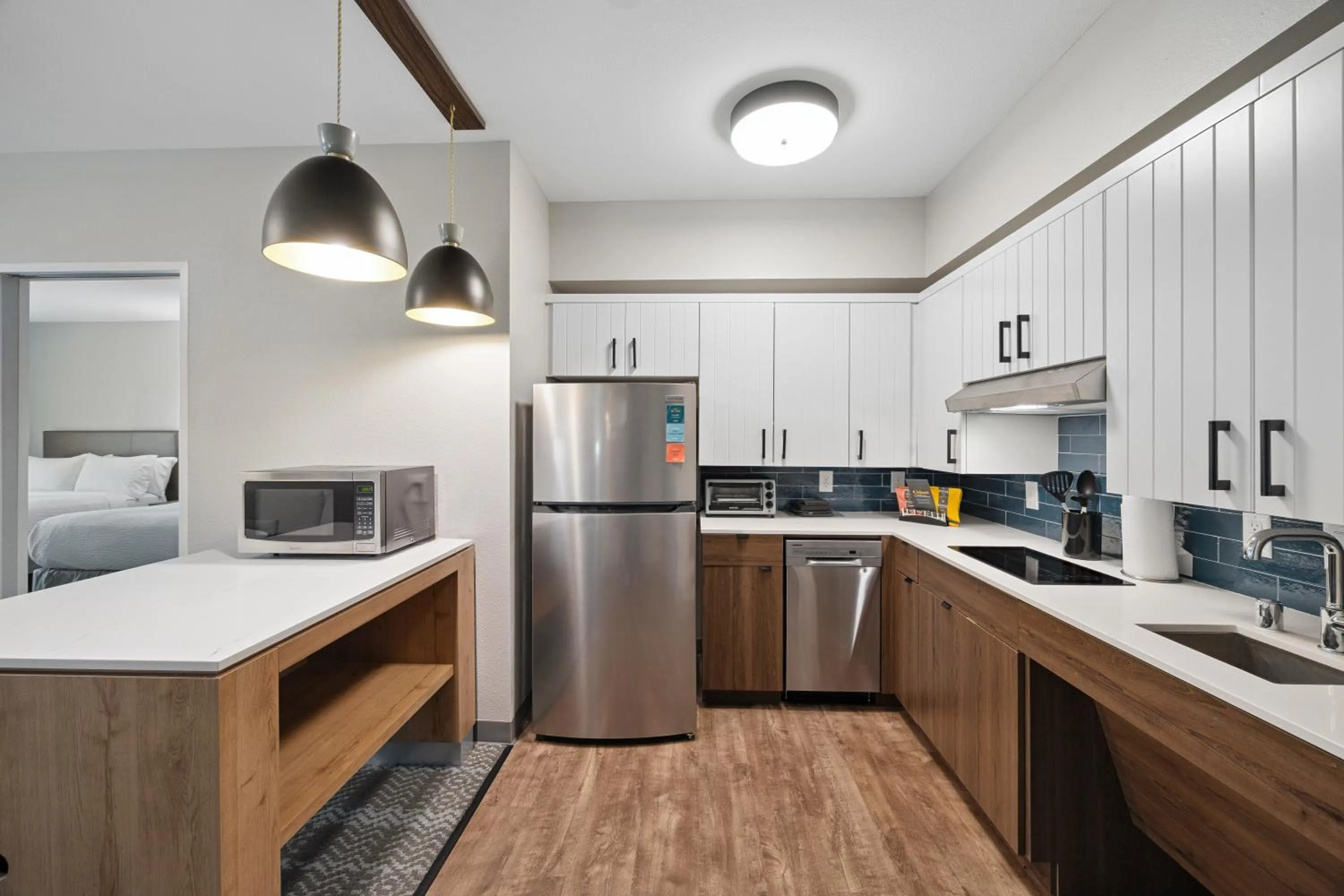 Kitchen or kitchenette in Staybridge Suites Sacramento Woodland by IHG