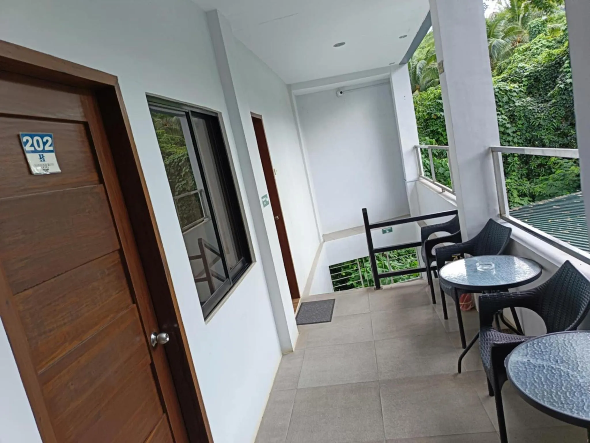 Balcony/Terrace in Harbour Bliss Hotel