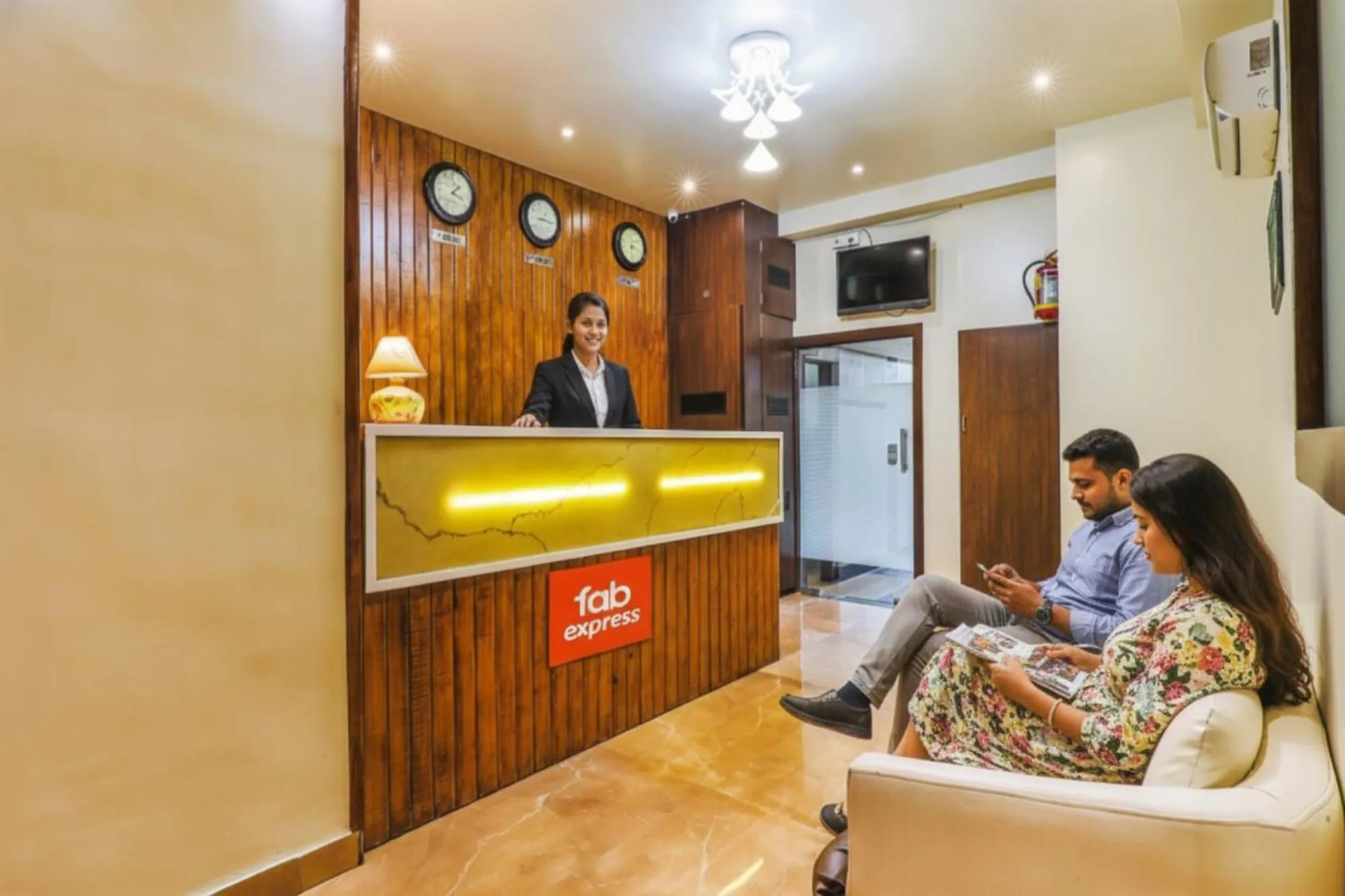 Lobby or reception in FabHotel Liwa International - Nr Mumbai International Airport