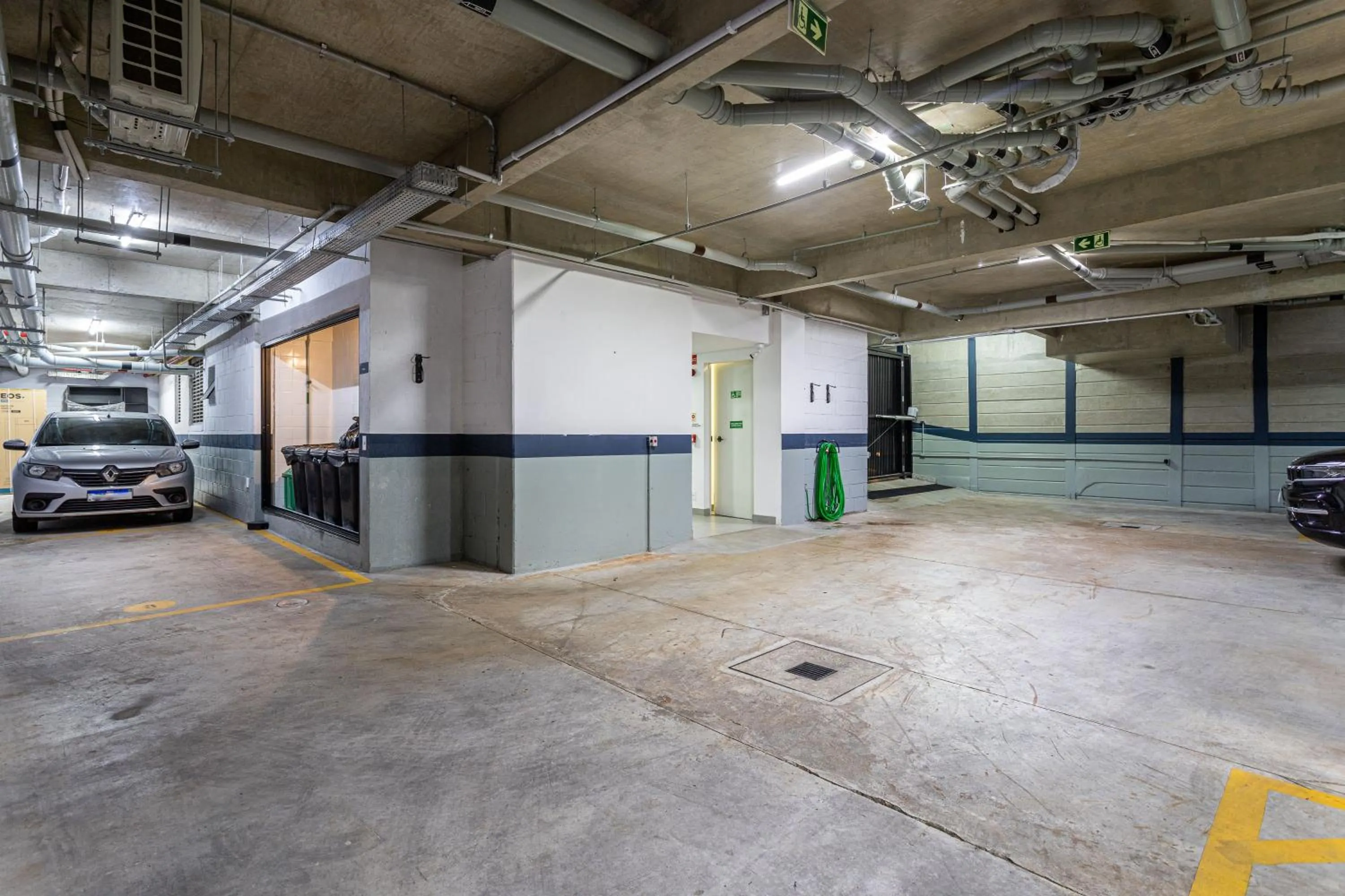 Parking in Next Paulista by Viva - Apartamentos completos ao lado da Av Paulista e MASP