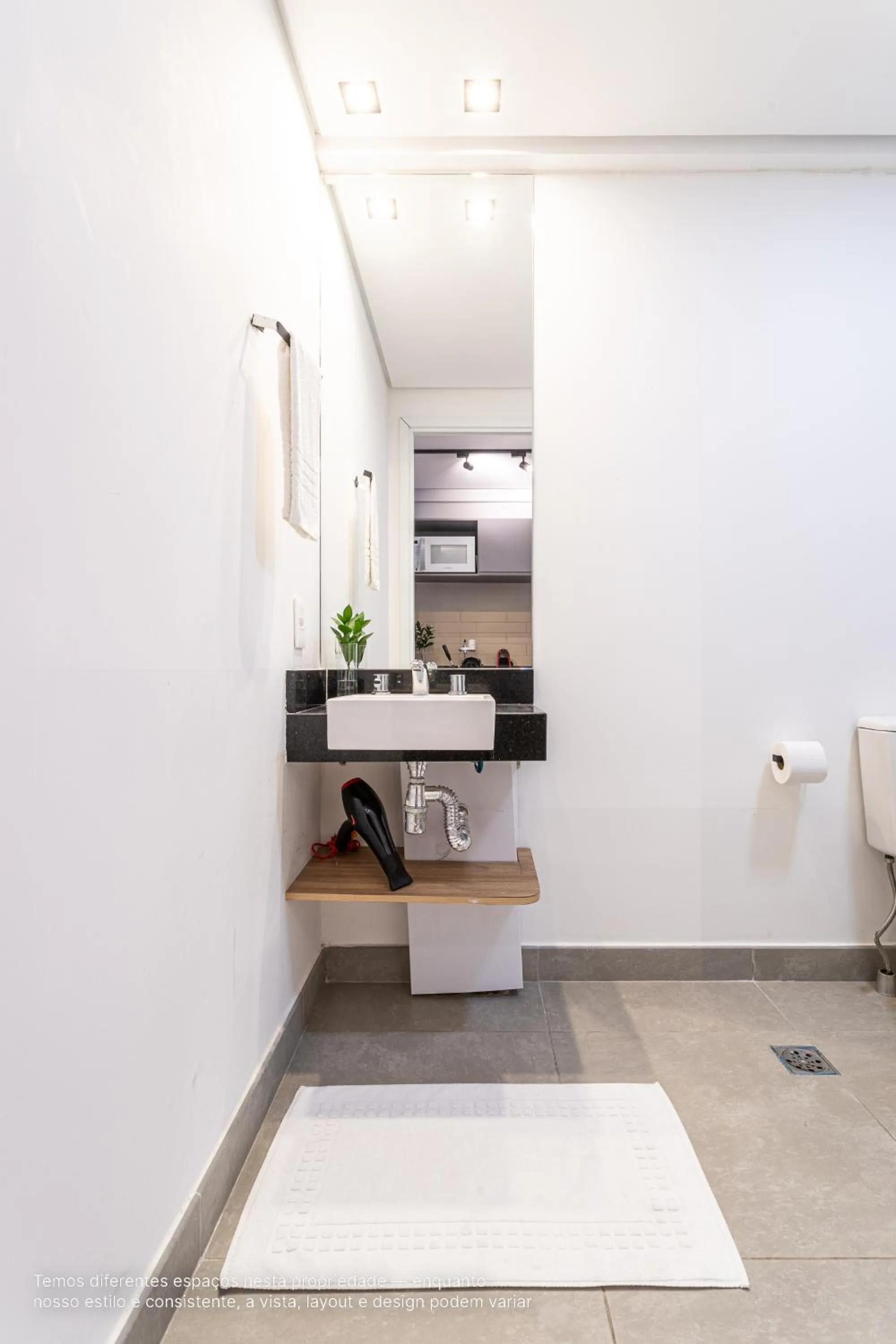 Bathroom in Next Paulista by Viva - Apartamentos completos ao lado da Av Paulista e MASP