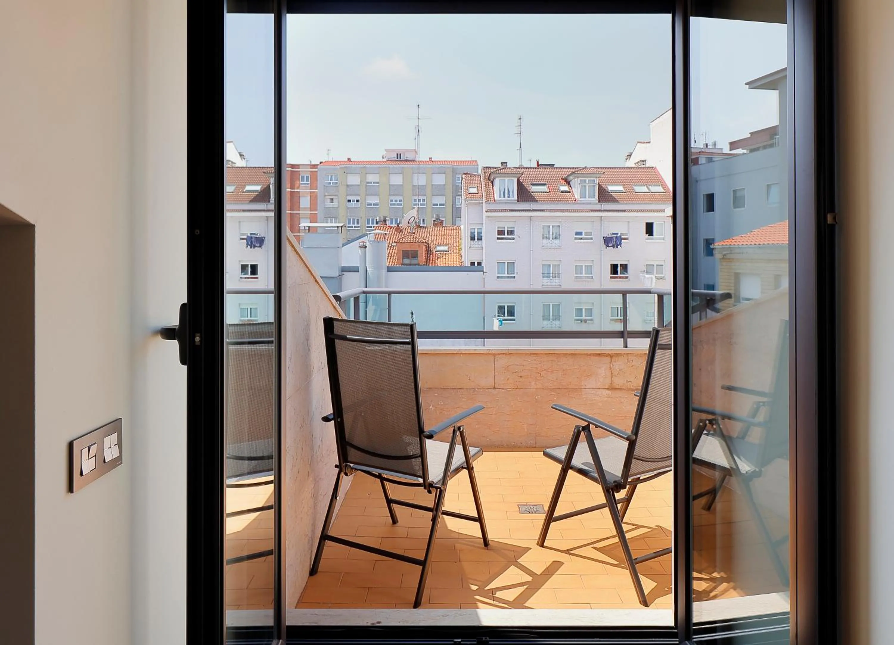 Balcony/Terrace in Ático con terraza, vistas al mar y parking en playa de S Lorenzo
